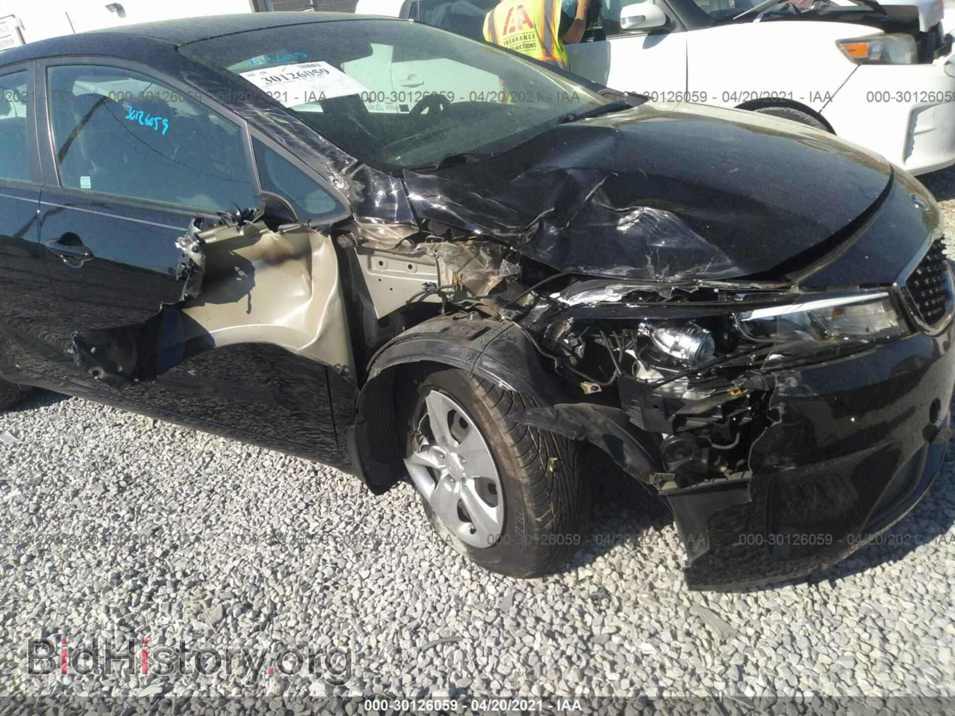 2017 KIA FORTE - VIN: 3KPFK4A73HE088665 - Фото 6