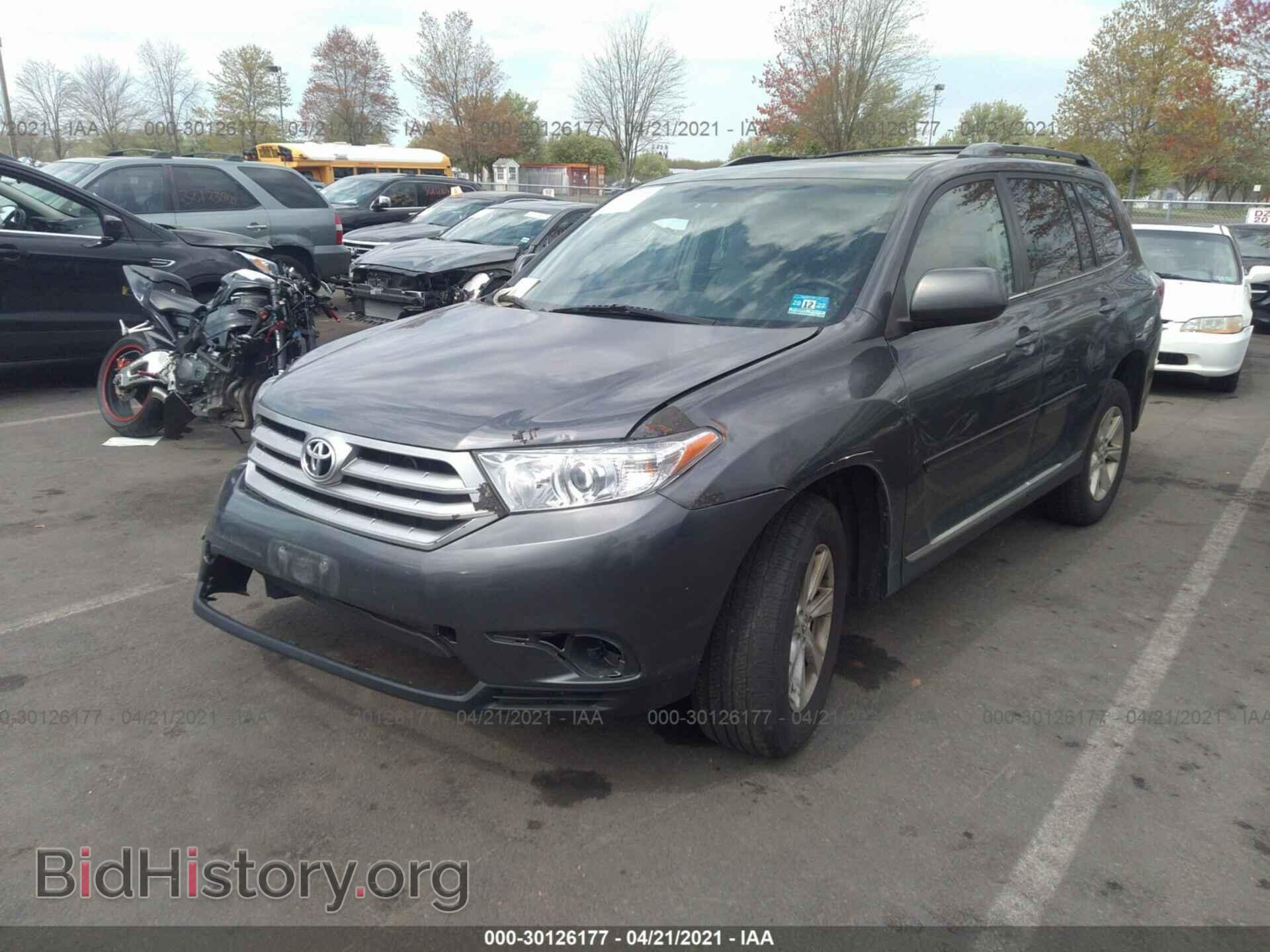 2013 TOYOTA HIGHLANDER - VIN: 5TDBK3EH8DS249331 - Фото 2