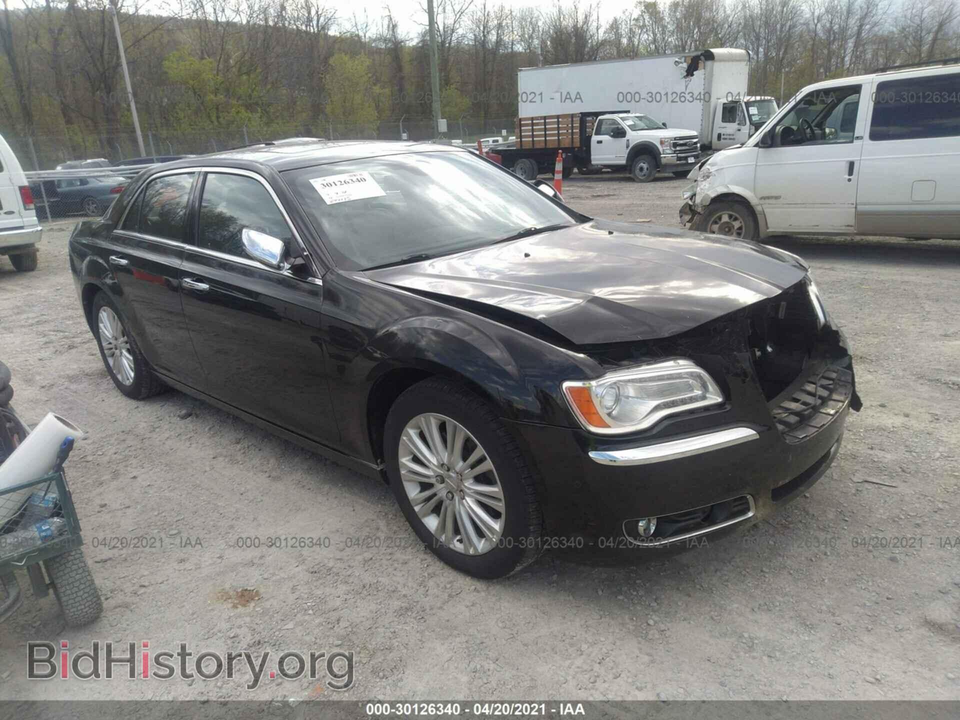 Photo 2C3CCAKT7CH313715 - CHRYSLER 300 2012
