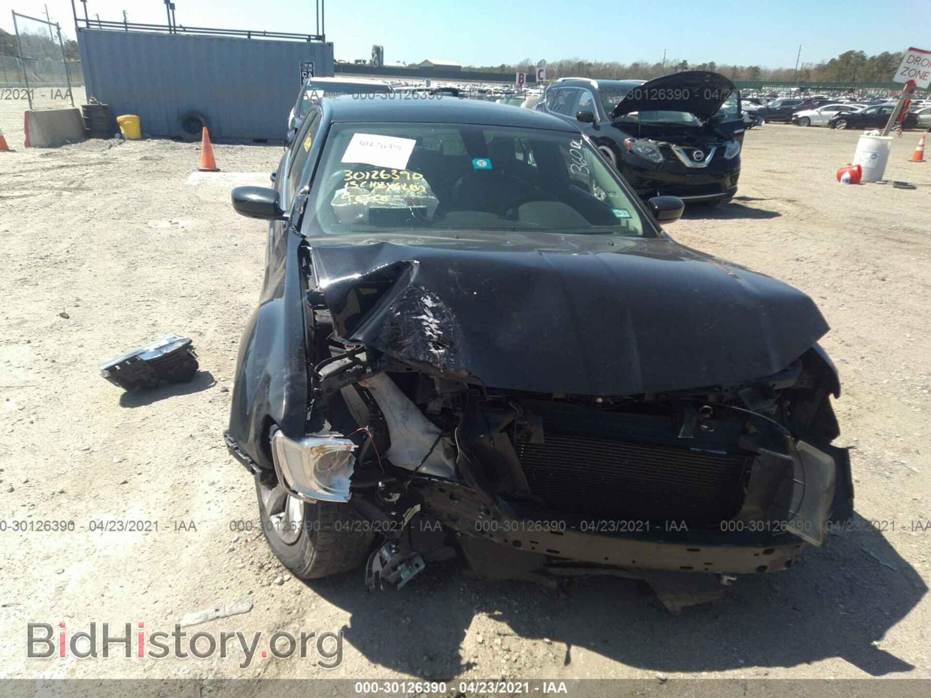2015 CHRYSLER 300 - VIN: 2C3CCAAG9FH931854 - Фото 6