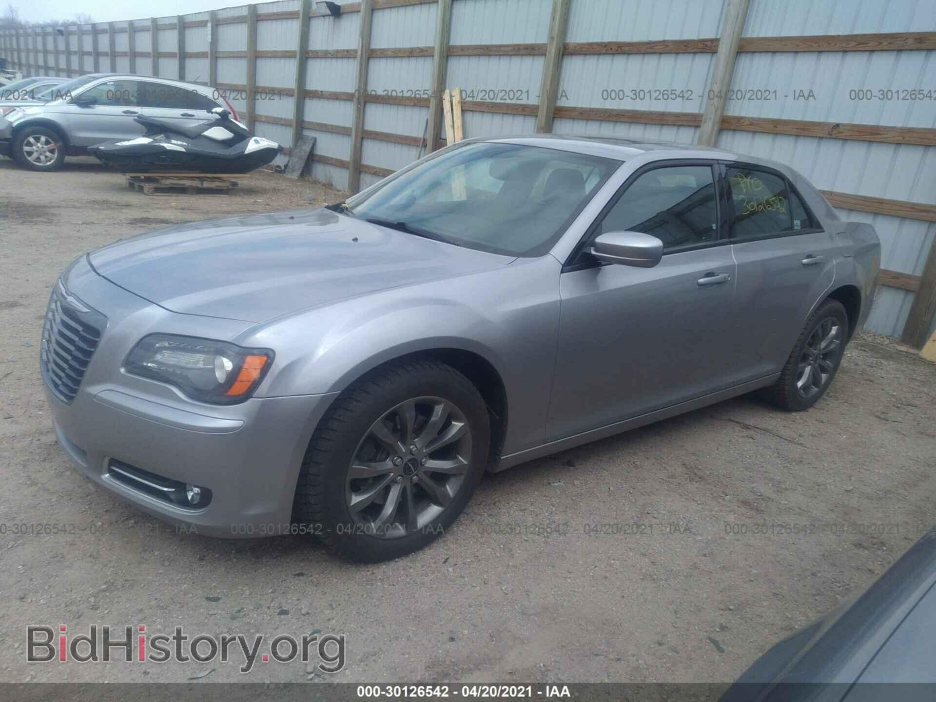 2014 CHRYSLER 300 - VIN: 2C3CCAGG8EH229272 - Фото 2