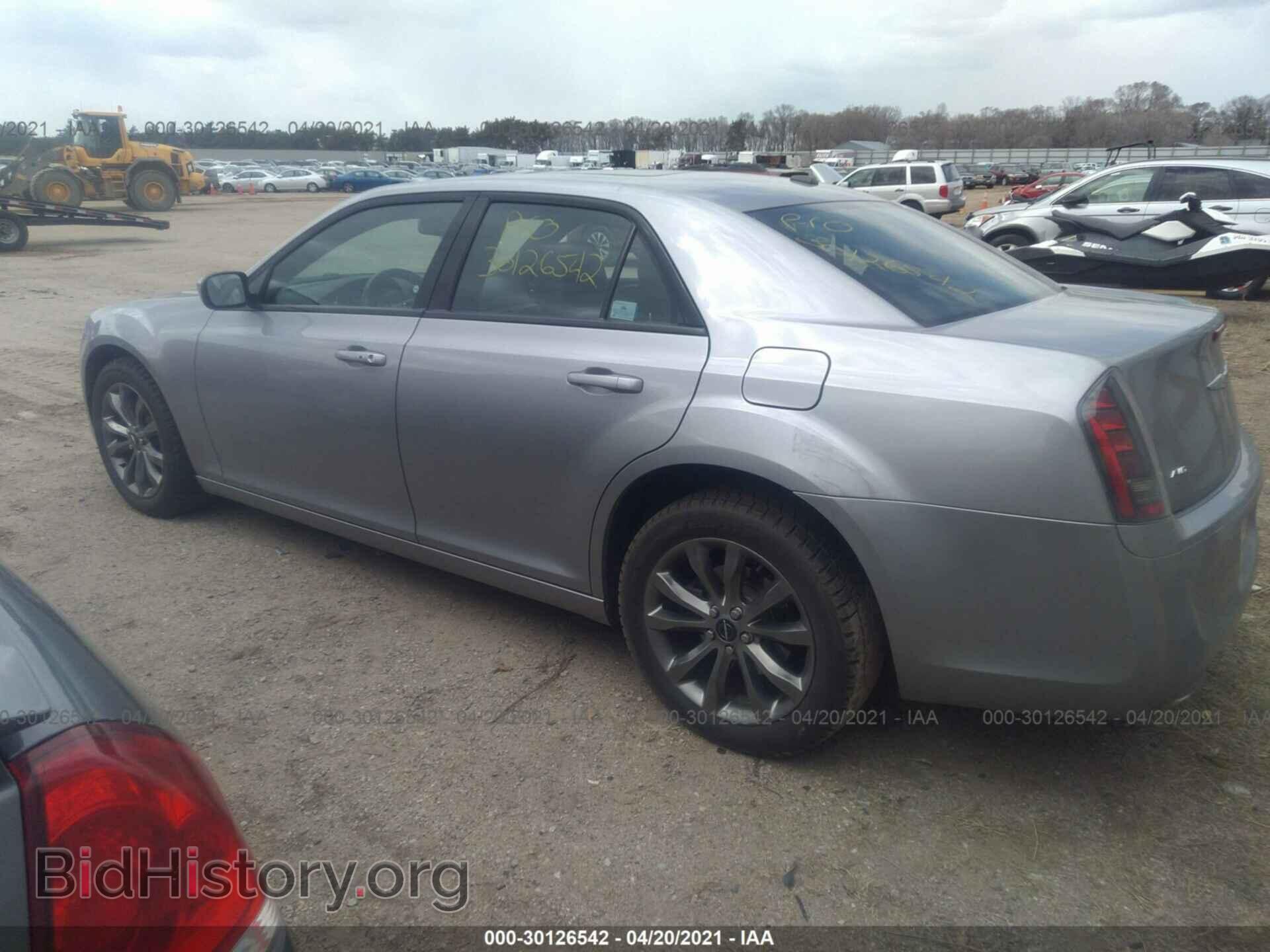 2014 CHRYSLER 300 - VIN: 2C3CCAGG8EH229272 - Фото 3