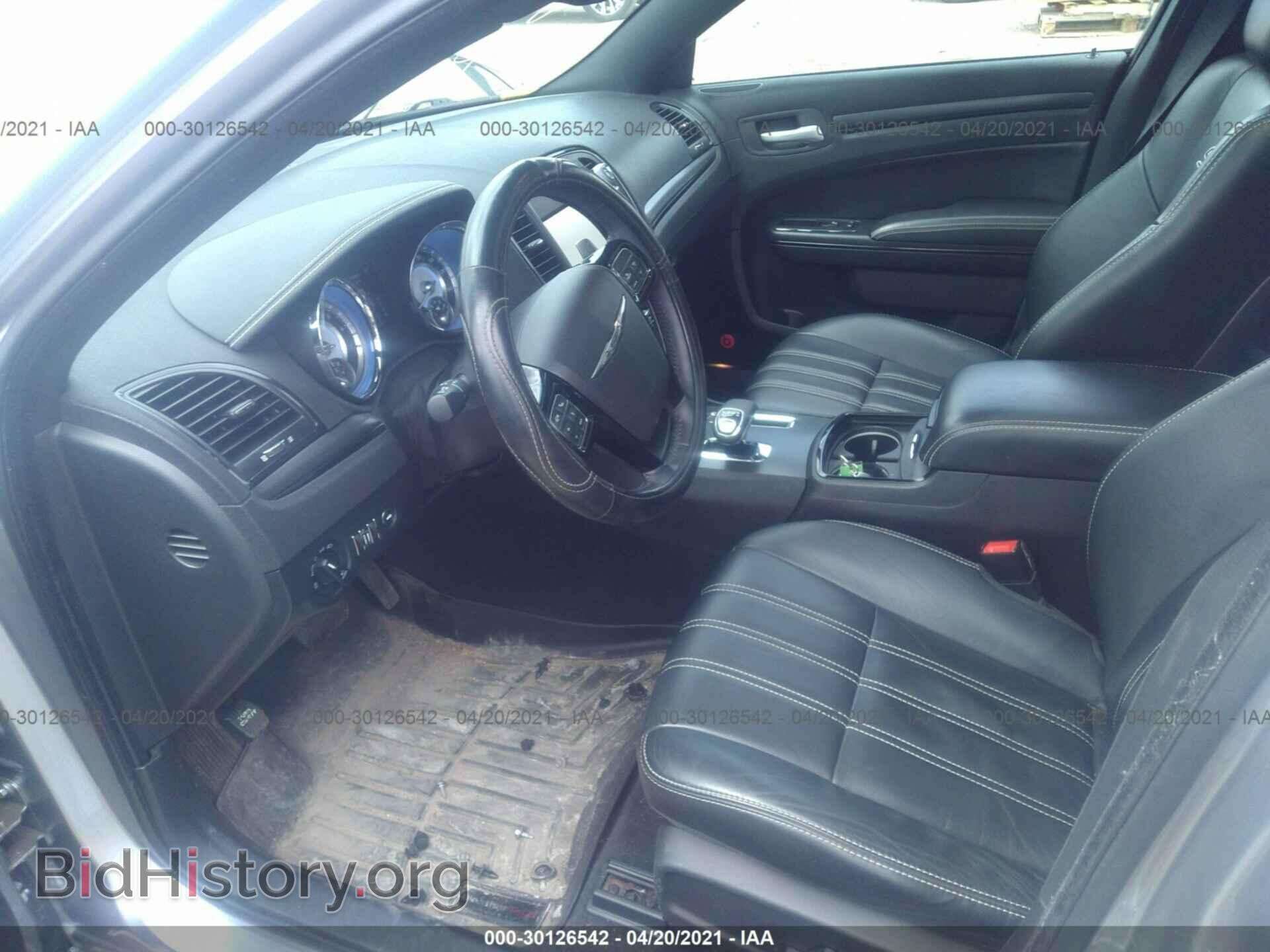2014 CHRYSLER 300 - VIN: 2C3CCAGG8EH229272 - Фото 5