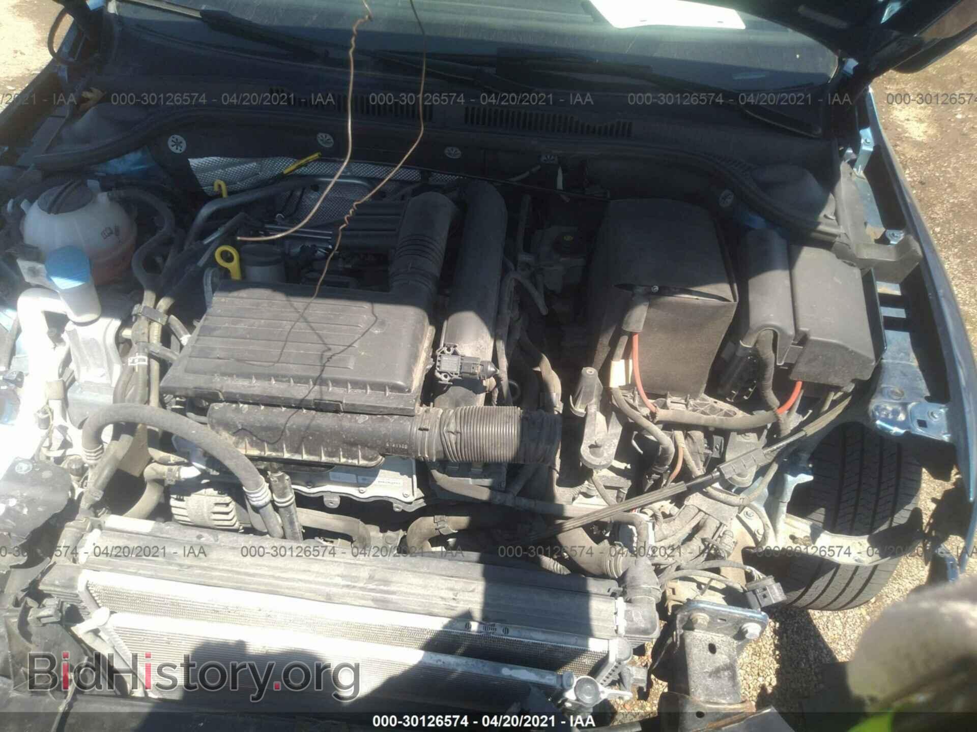 2017 VOLKSWAGEN JETTA - VIN: 3VW2B7AJ0HM308200 - Photo 10
