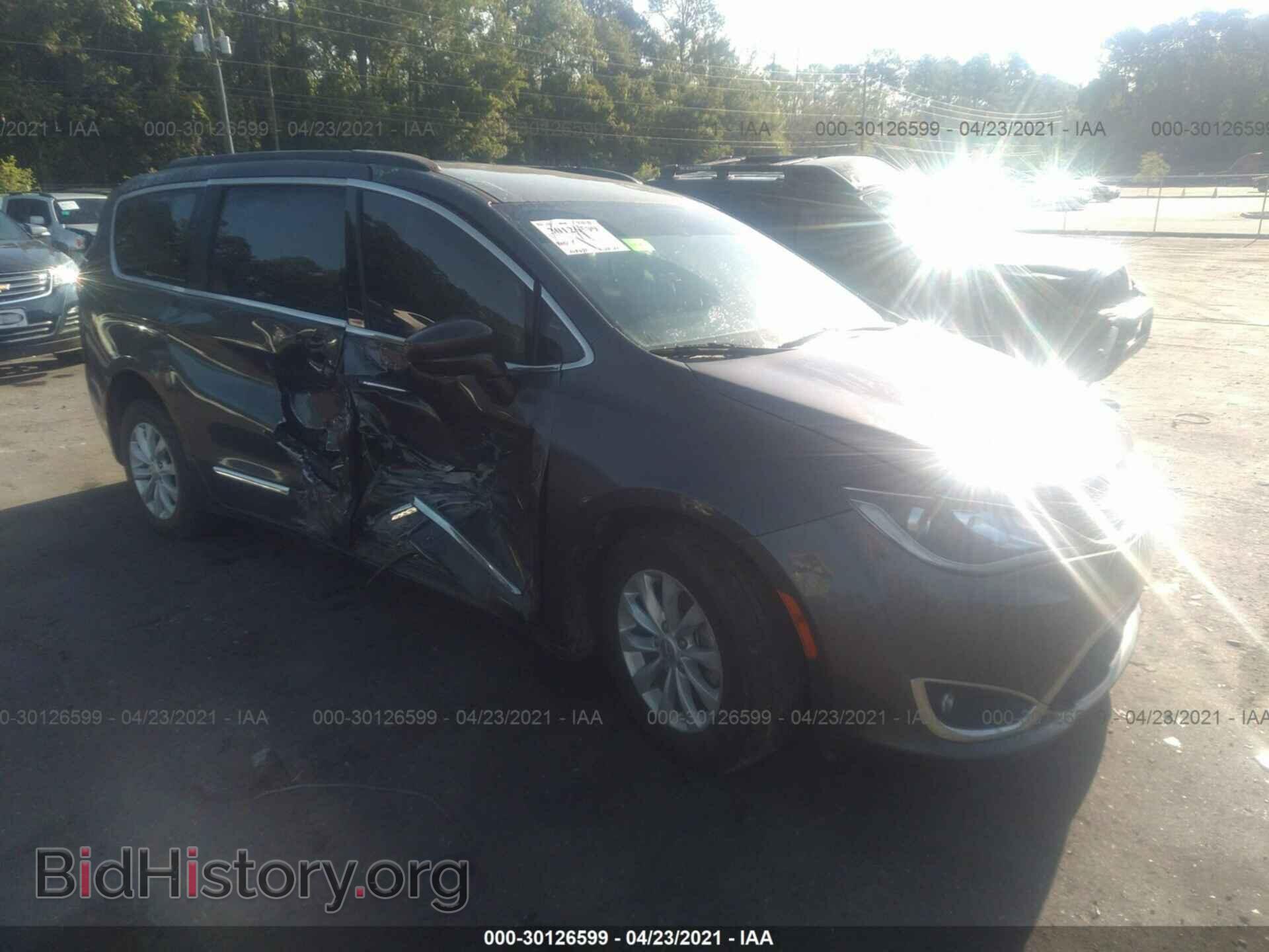 Фотография 2C4RC1BG5HR613022 - CHRYSLER PACIFICA 2017