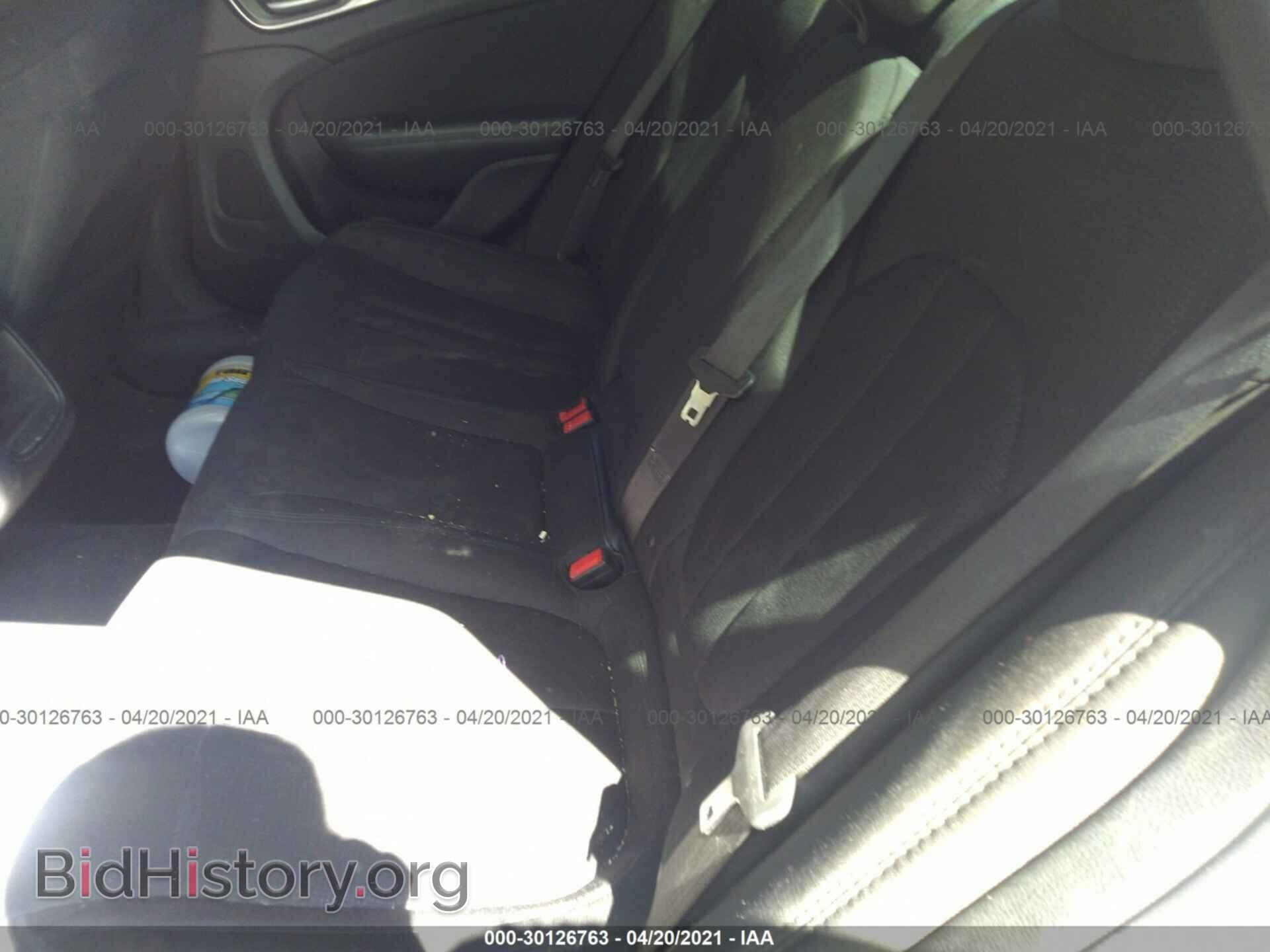 2016 CHRYSLER 200 - VIN: 1C3CCCAB2GN172604 - Фото 8