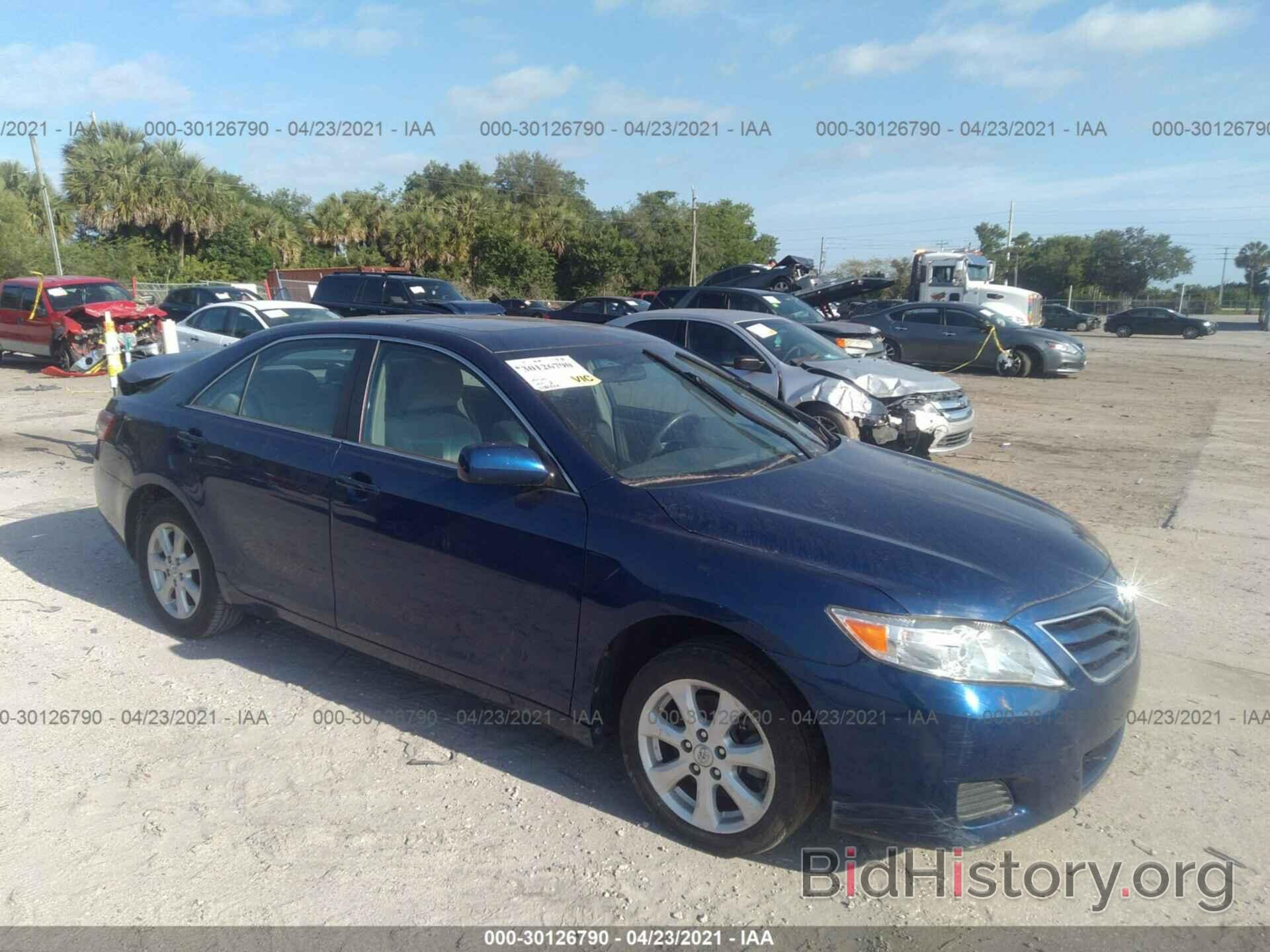 Photo 4T4BF3EKXBR100817 - TOYOTA CAMRY 2011