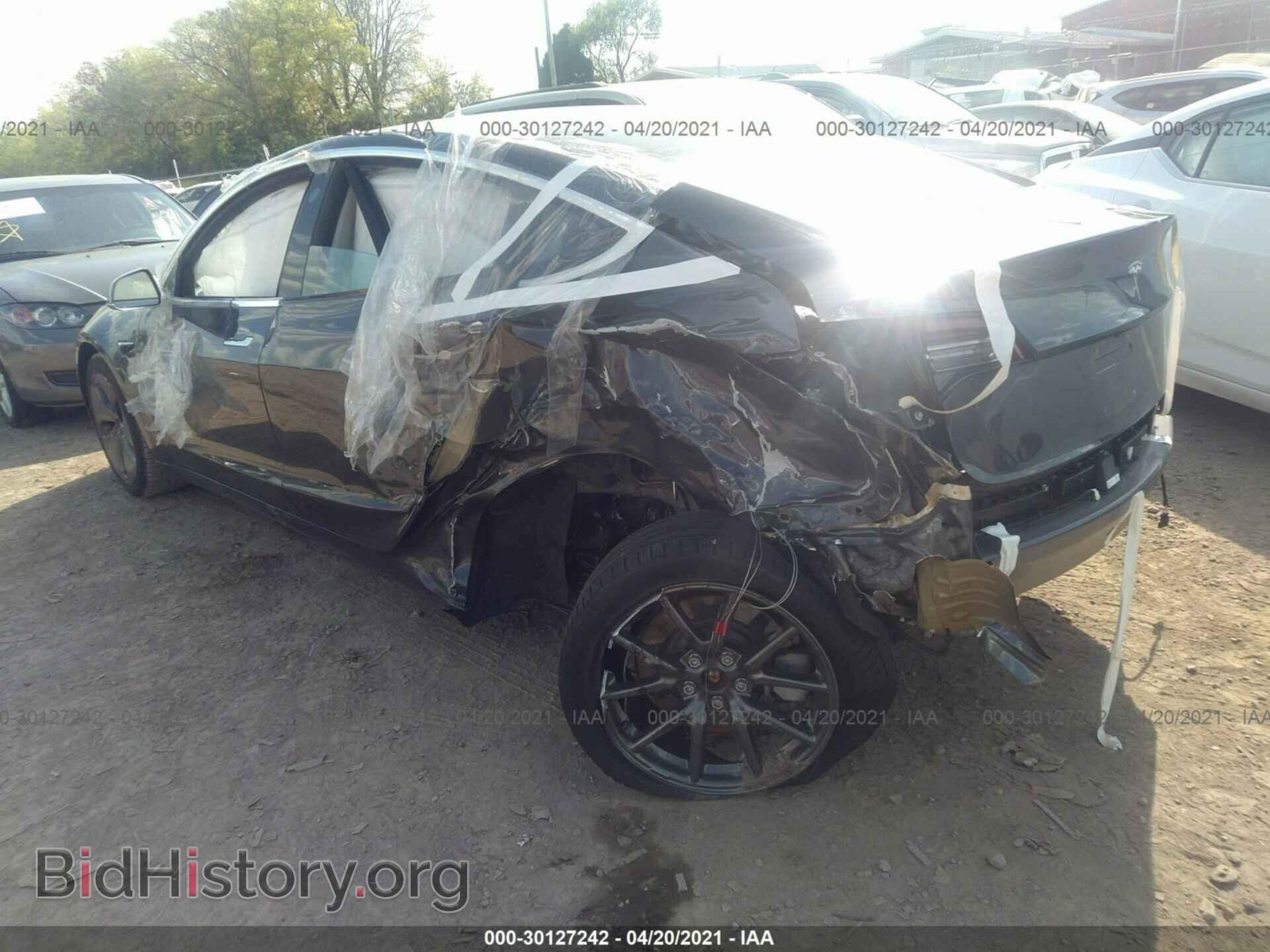 2018 TESLA MODEL 3 - VIN: 5YJ3E1EA8JF077658 - Фото 3