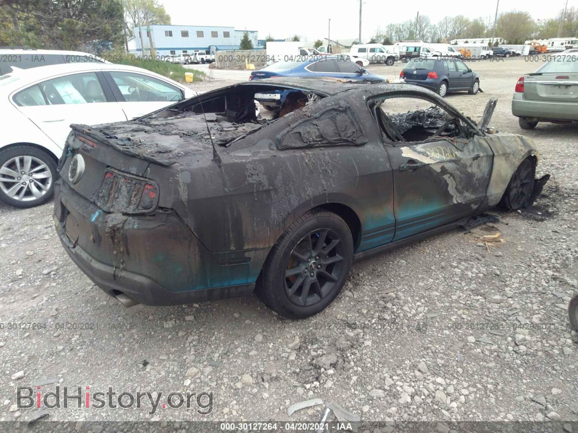 2010 FORD MUSTANG - VIN: 1ZVBP8AN1A5143246 - Фото 4