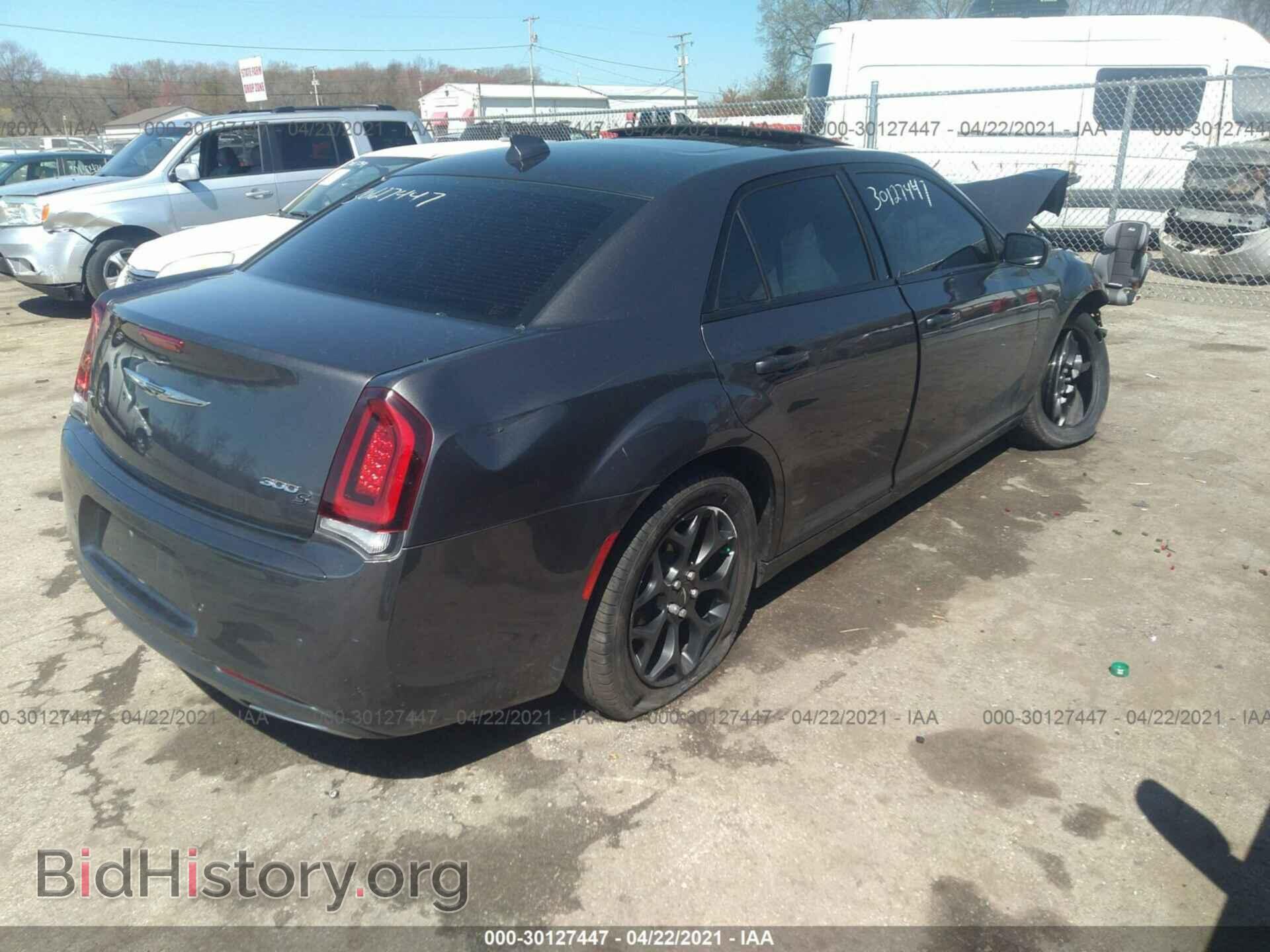 2019 CHRYSLER 300 - VIN: 2C3CCAGGXKH659283 - Фото 4
