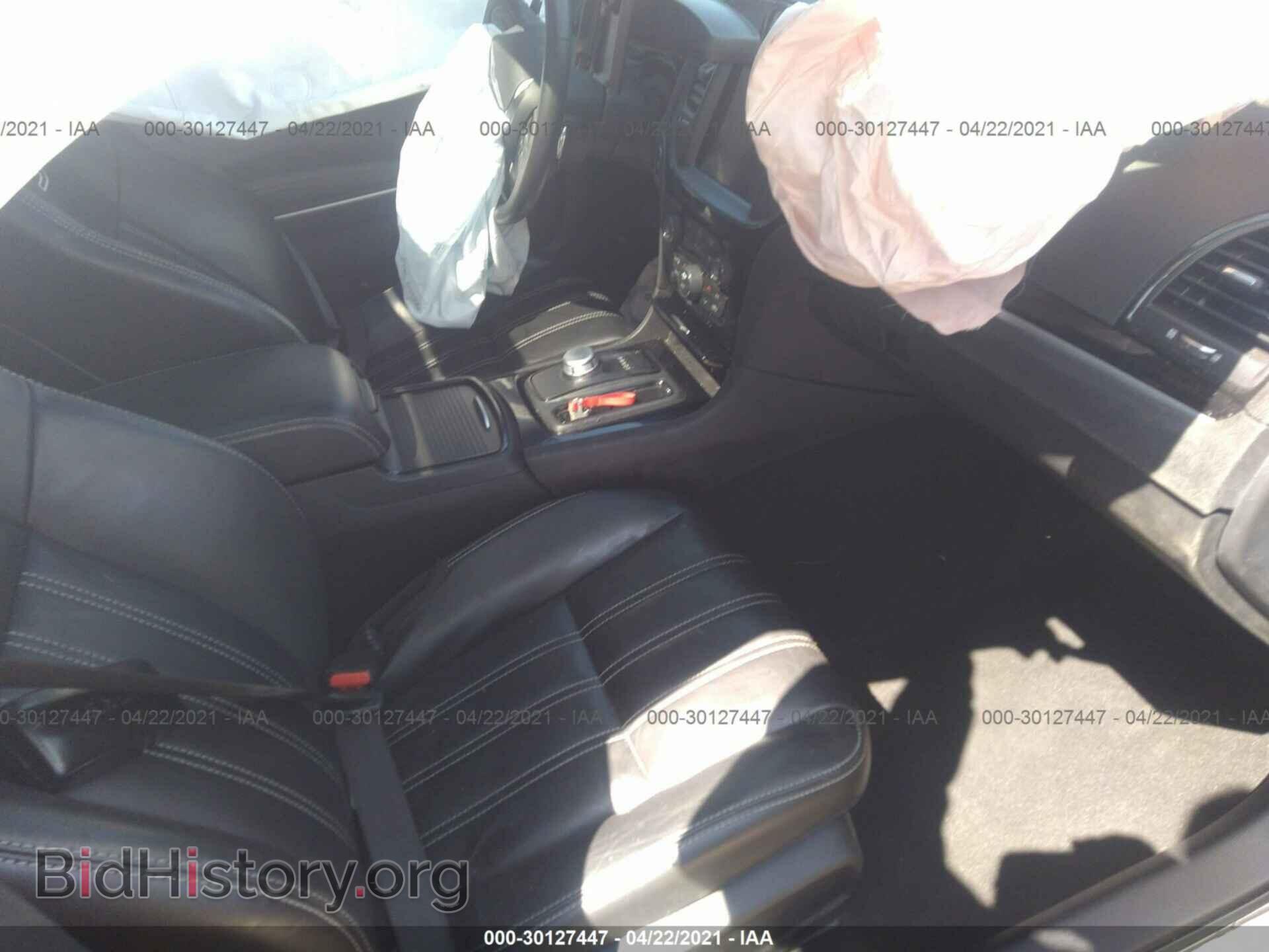 2019 CHRYSLER 300 - VIN: 2C3CCAGGXKH659283 - Фото 5