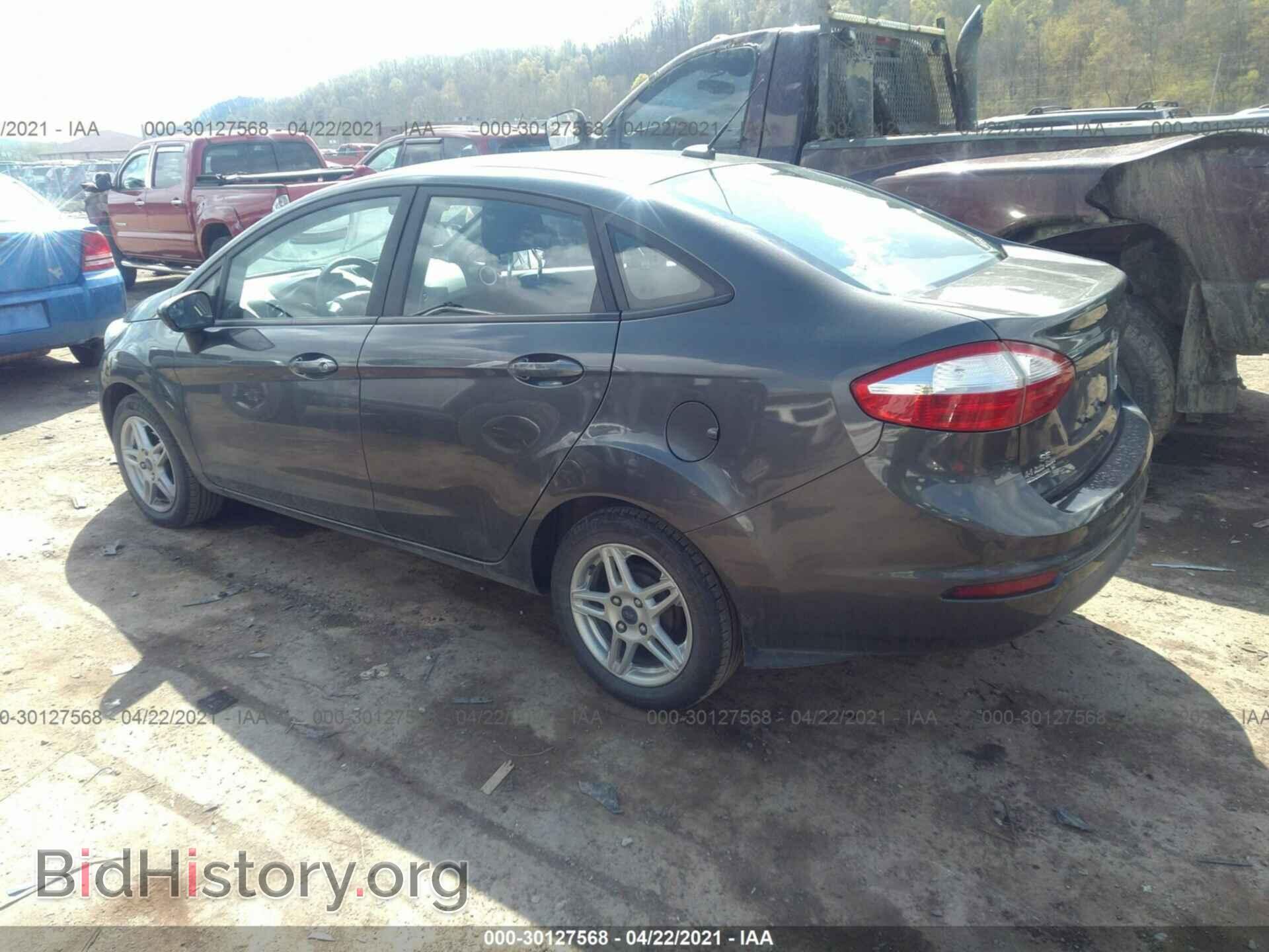2017 FORD FIESTA - VIN: 3FADP4BJ0HM138081 - Фото 3