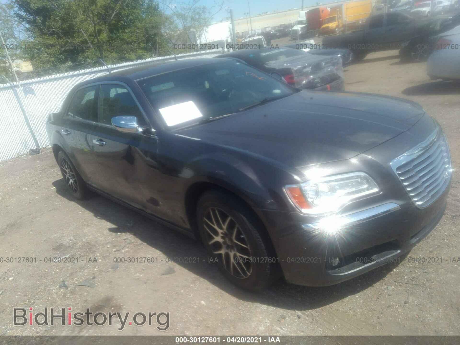 Фотография 2C3CCAET3EH169921 - CHRYSLER 300 2014