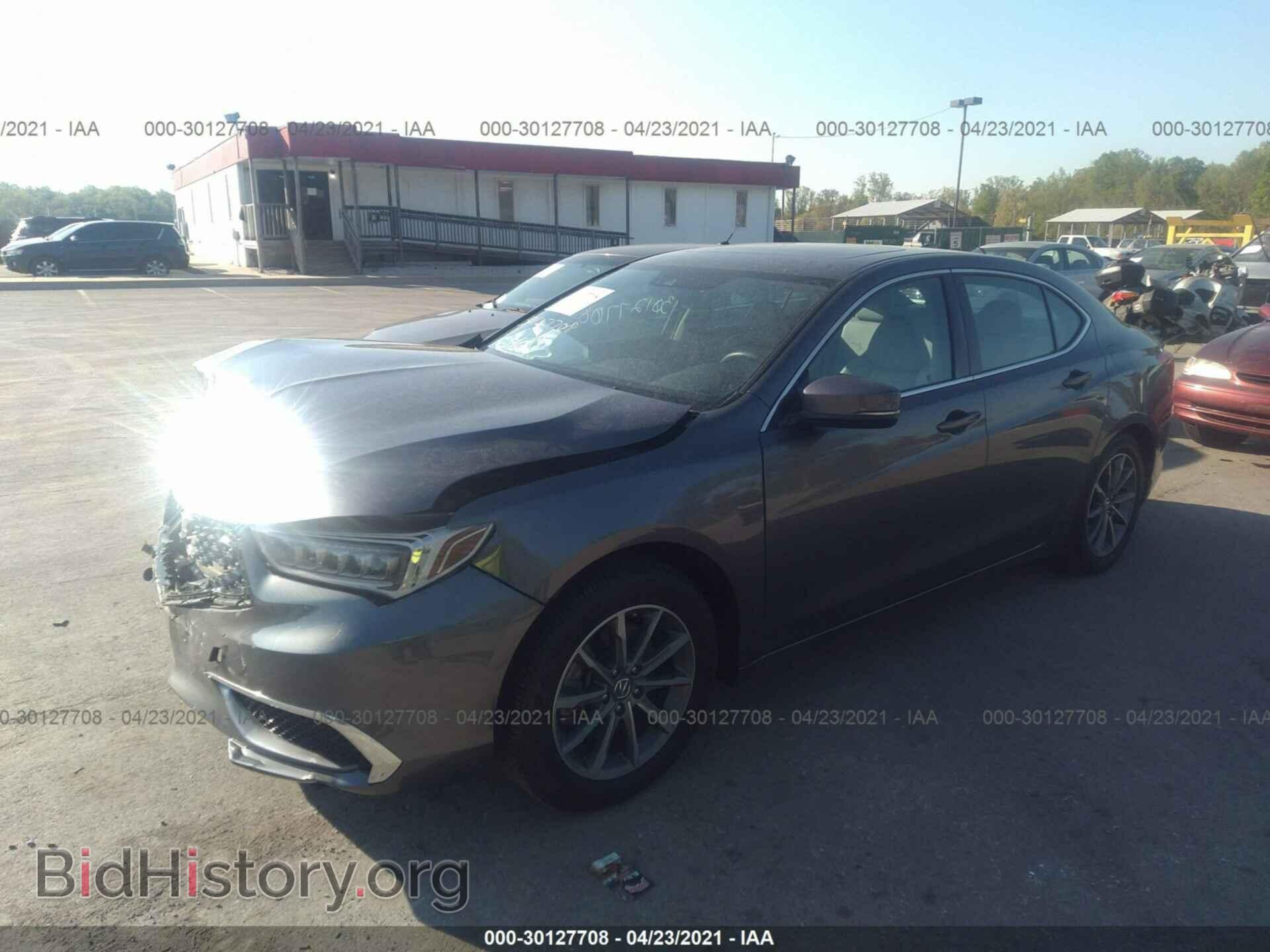 2018 ACURA TLX - VIN: 19UUB1F5XJA009824 - Фото 2