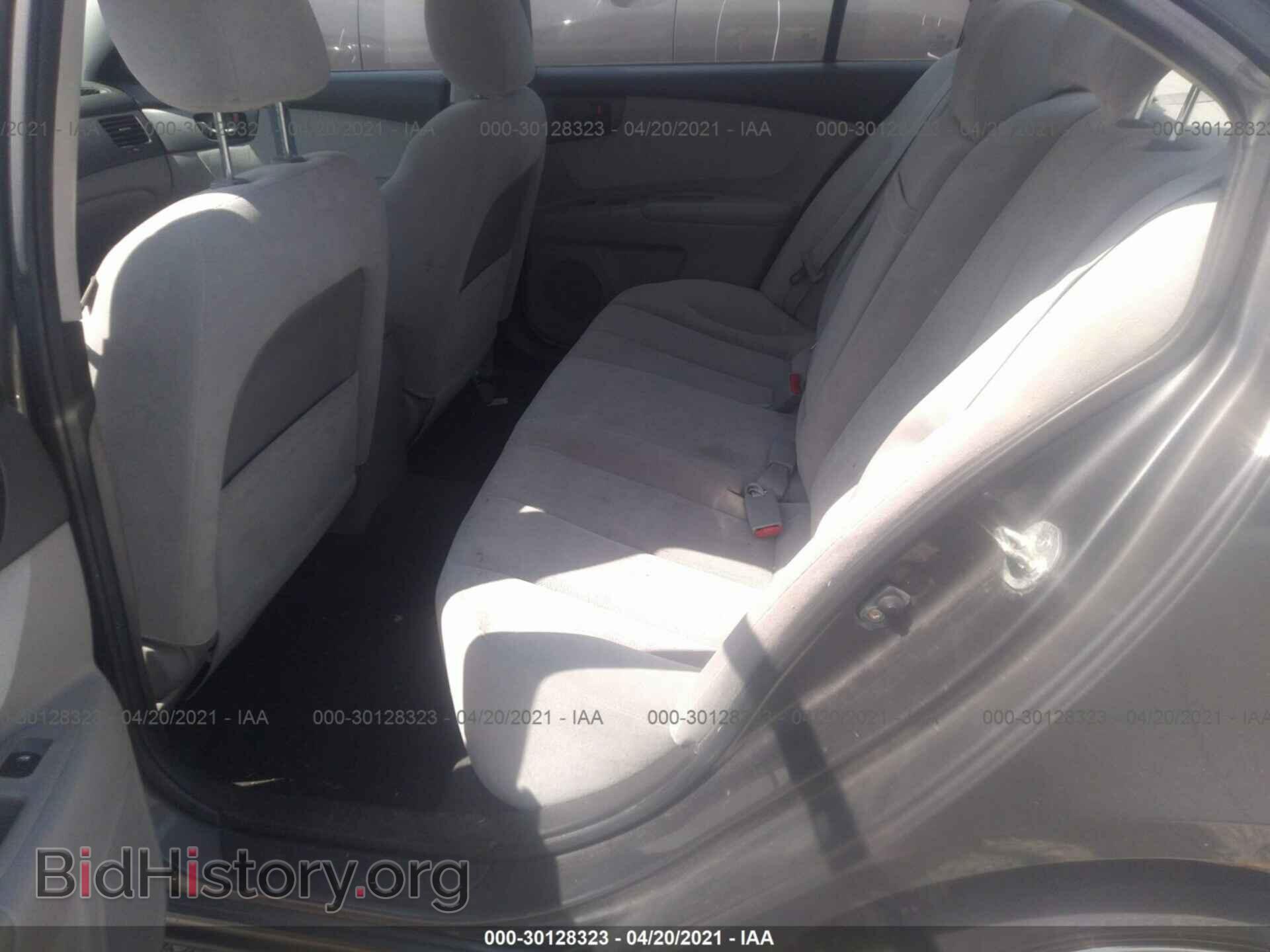 2009 KIA OPTIMA - VIN: KNAGE228895323014 - Фото 8