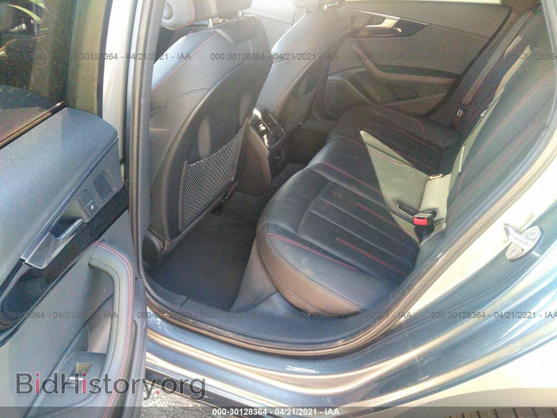 2018 AUDI A4 - VIN: WAUFNAF49JA072951 - Фото 8