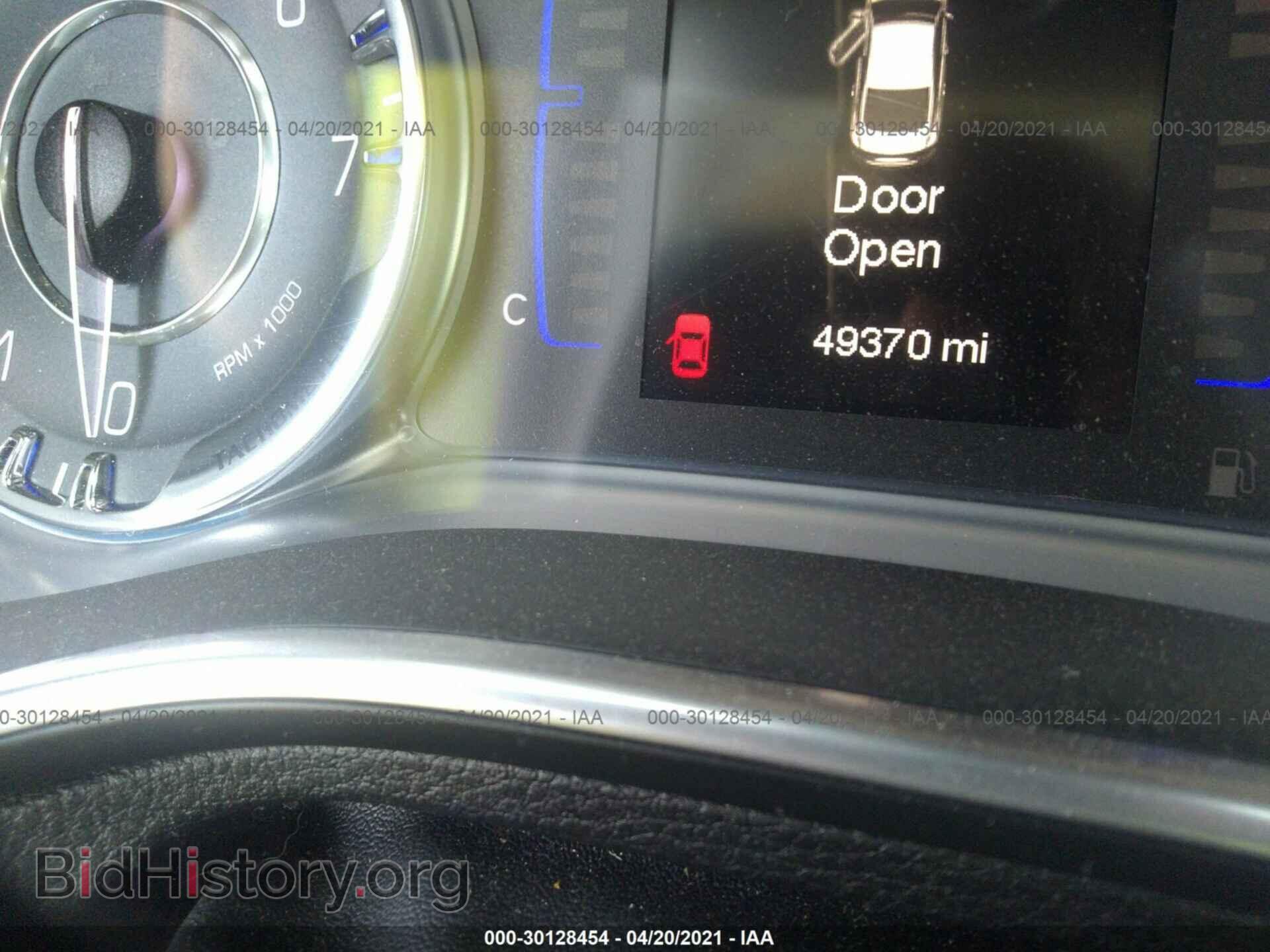 2015 CHRYSLER 200 - VIN: 1C3CCCAB2FN711561 - Фото 7