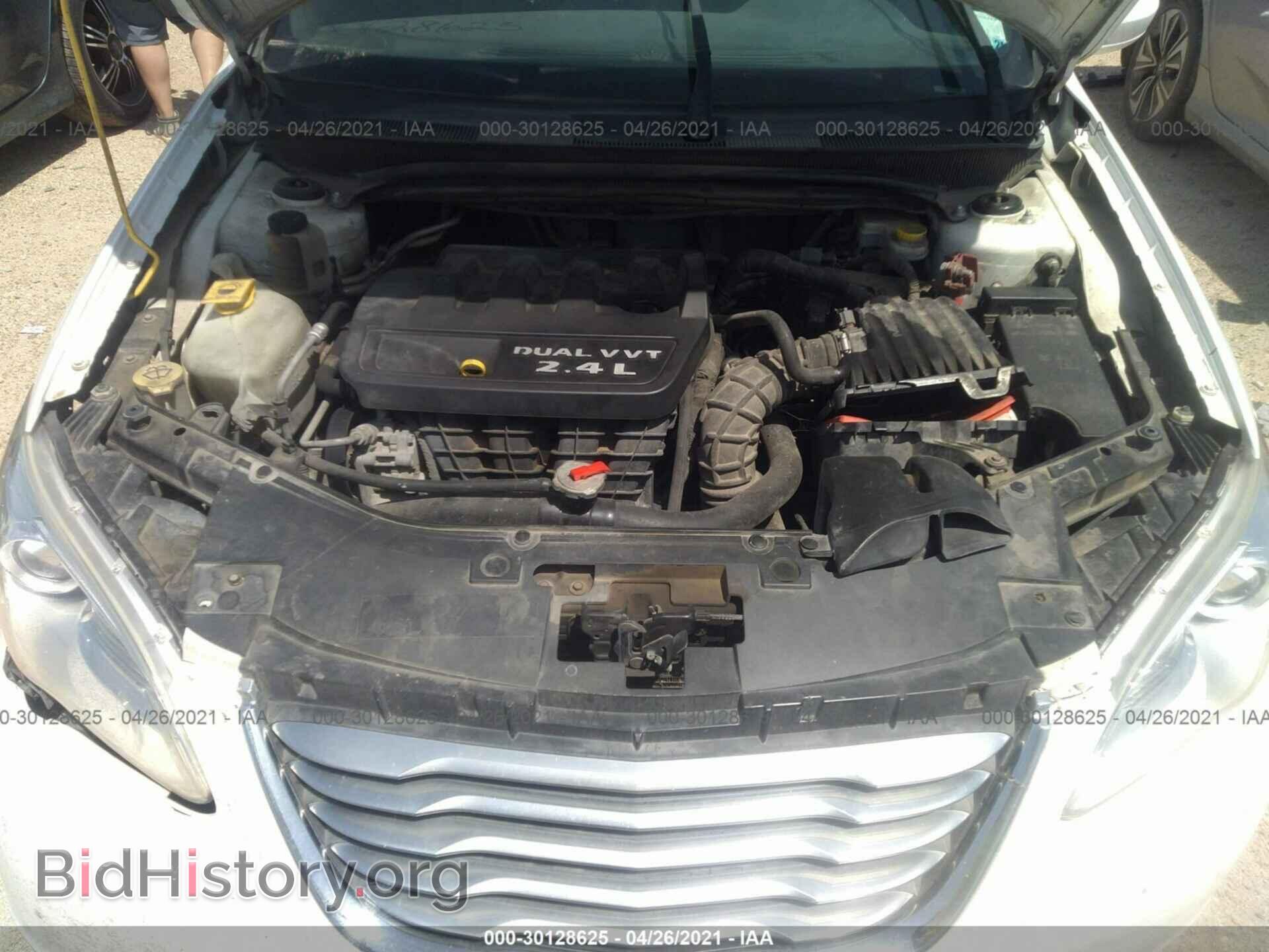 2013 CHRYSLER 200 - VIN: 1C3CCBBB8DN584501 - Фото 10