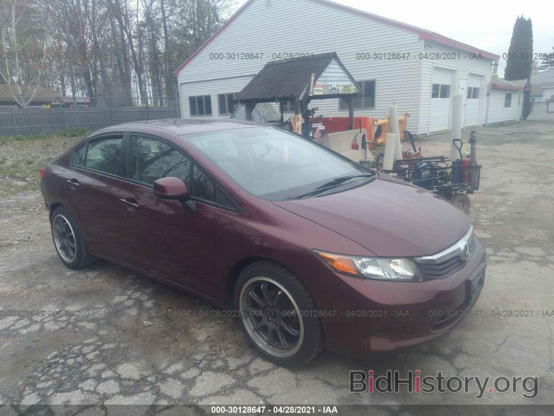 Photo 2HGFB2F50CH590558 - HONDA CIVIC SDN 2012