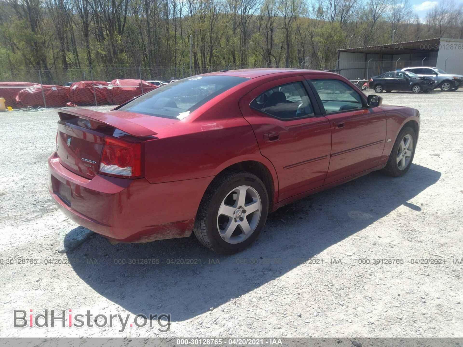 2010 DODGE CHARGER - VIN: 2B3CK9CV8AH272250 - Фото 4