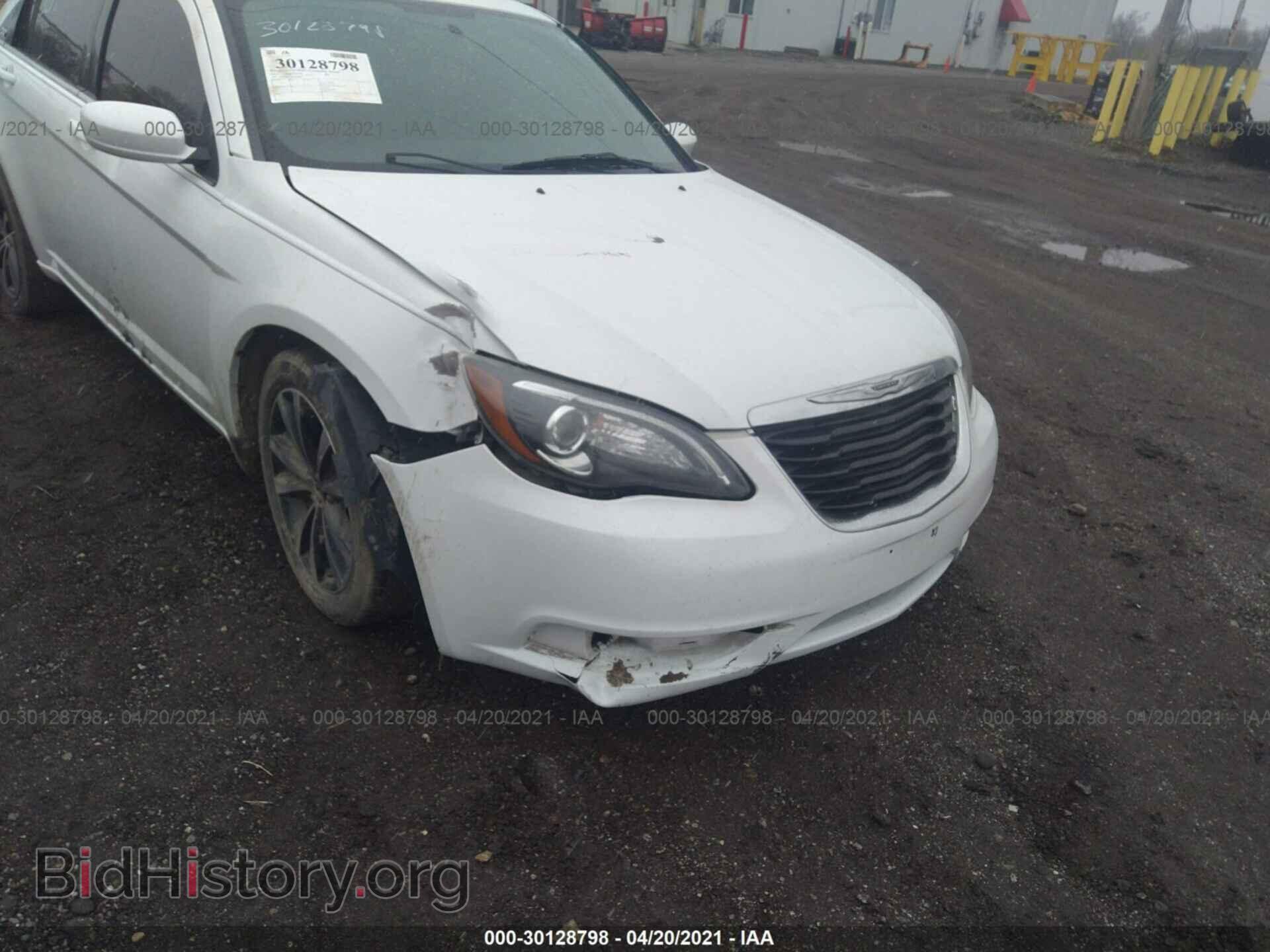 2012 CHRYSLER 200 - VIN: 1C3CCBHG2CN164864 - Photo 6