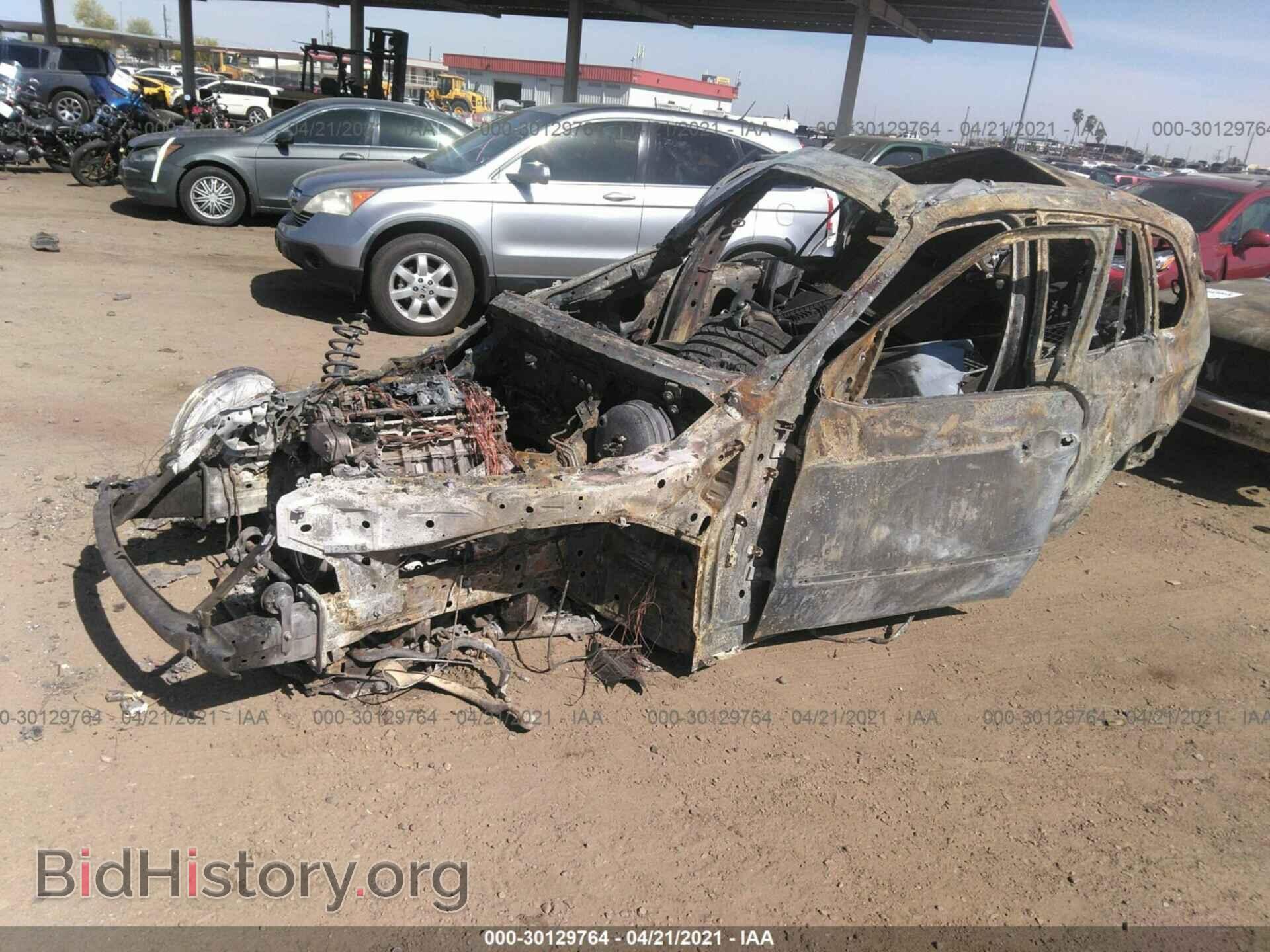 2013 BMW X5 - VIN: 5UXZV4C58D0B07666 - Фото 2