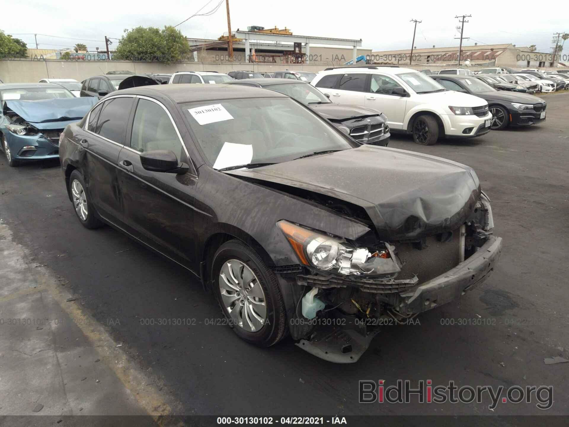 Photo 1HGCP2F39CA207511 - HONDA ACCORD SDN 2012