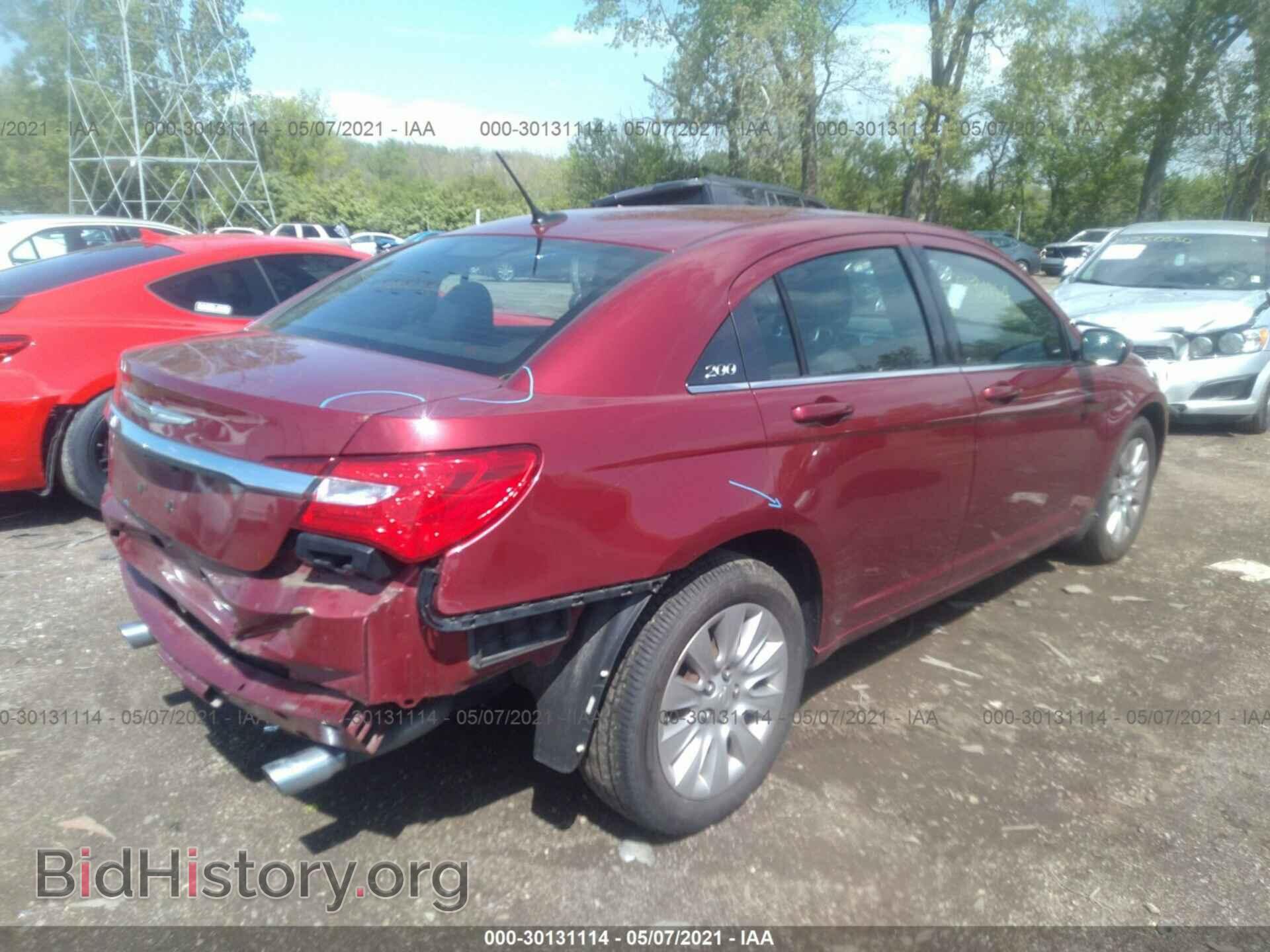 2013 CHRYSLER 200 - VIN: 1C3CCBAG7DN739357 - Фото 4