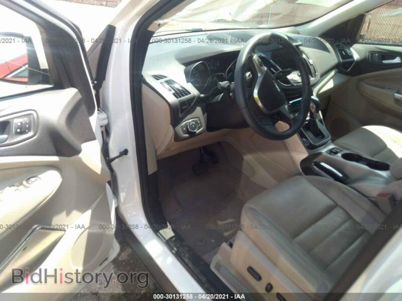 2013 Ford ESCAPE (VIN 1FMCU0H95DUD53302) — фото 5 из 11