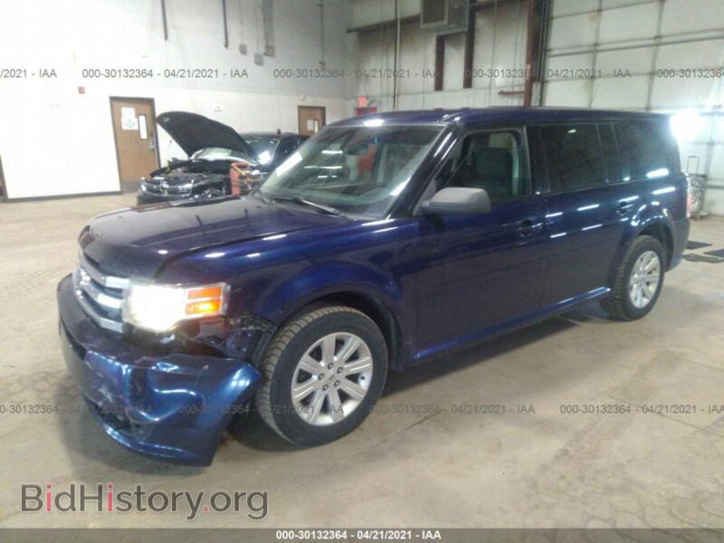 2011 Ford FLEX (VIN 2FMGK5BC0BBD22597) — photo 2 of 11