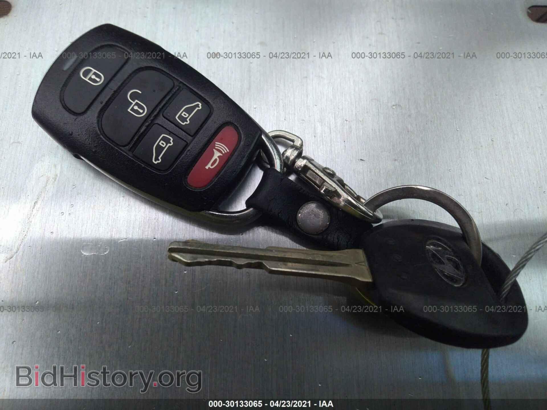2007 HYUNDAI ENTOURAGE - VIN: KNDMC233776032011 - Фото 11
