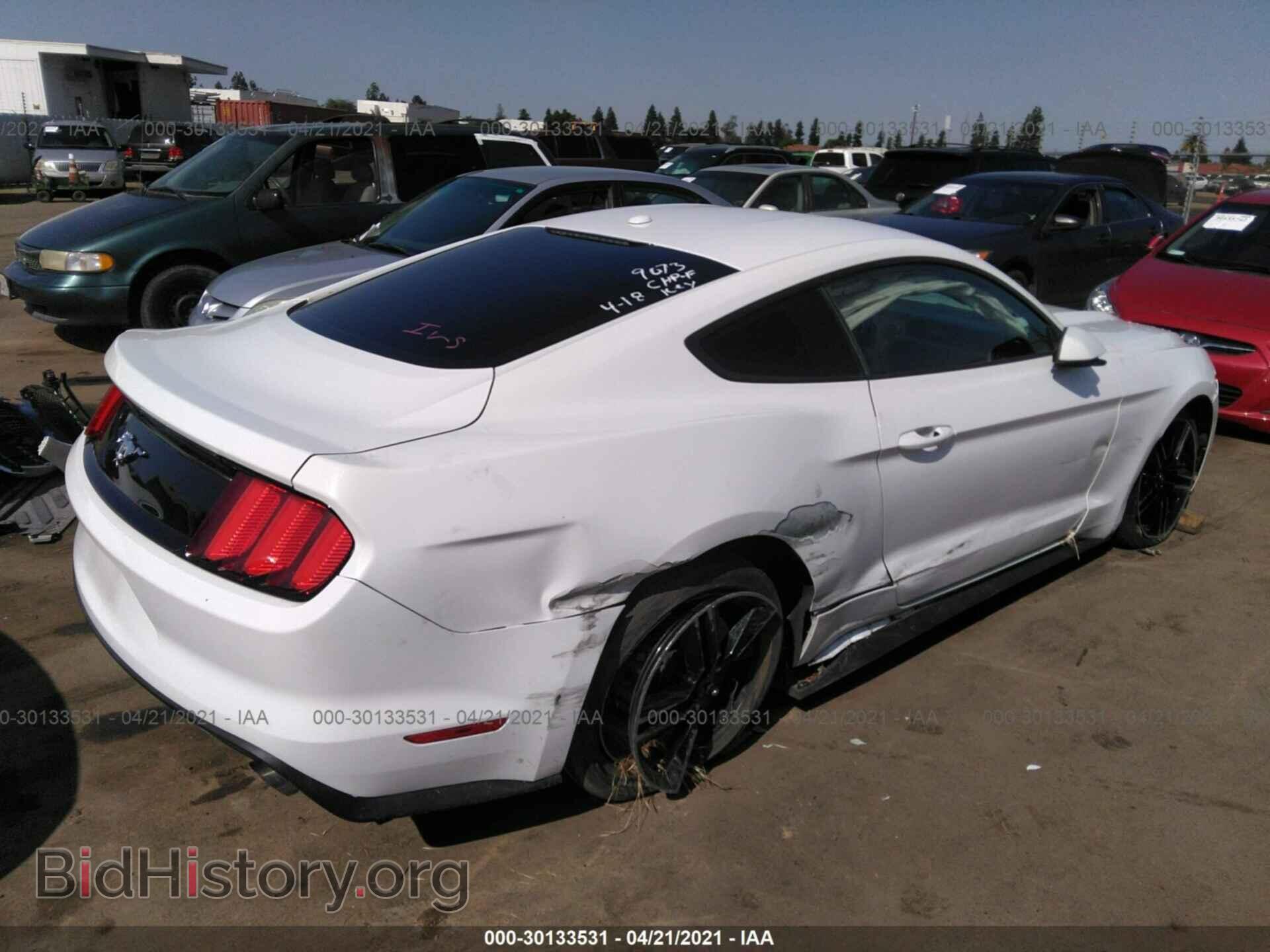 2017 FORD MUSTANG - VIN: 1FA6P8TH9H5250329 - Фото 4