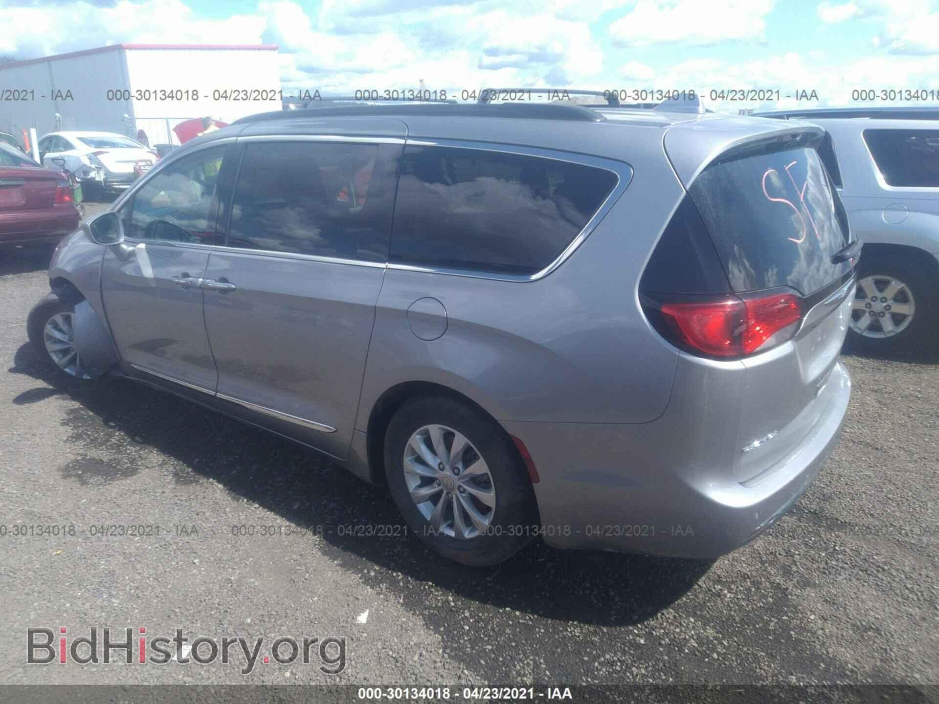 2017 CHRYSLER PACIFICA - VIN: 2C4RC1BG0HR803004 - Фото 3