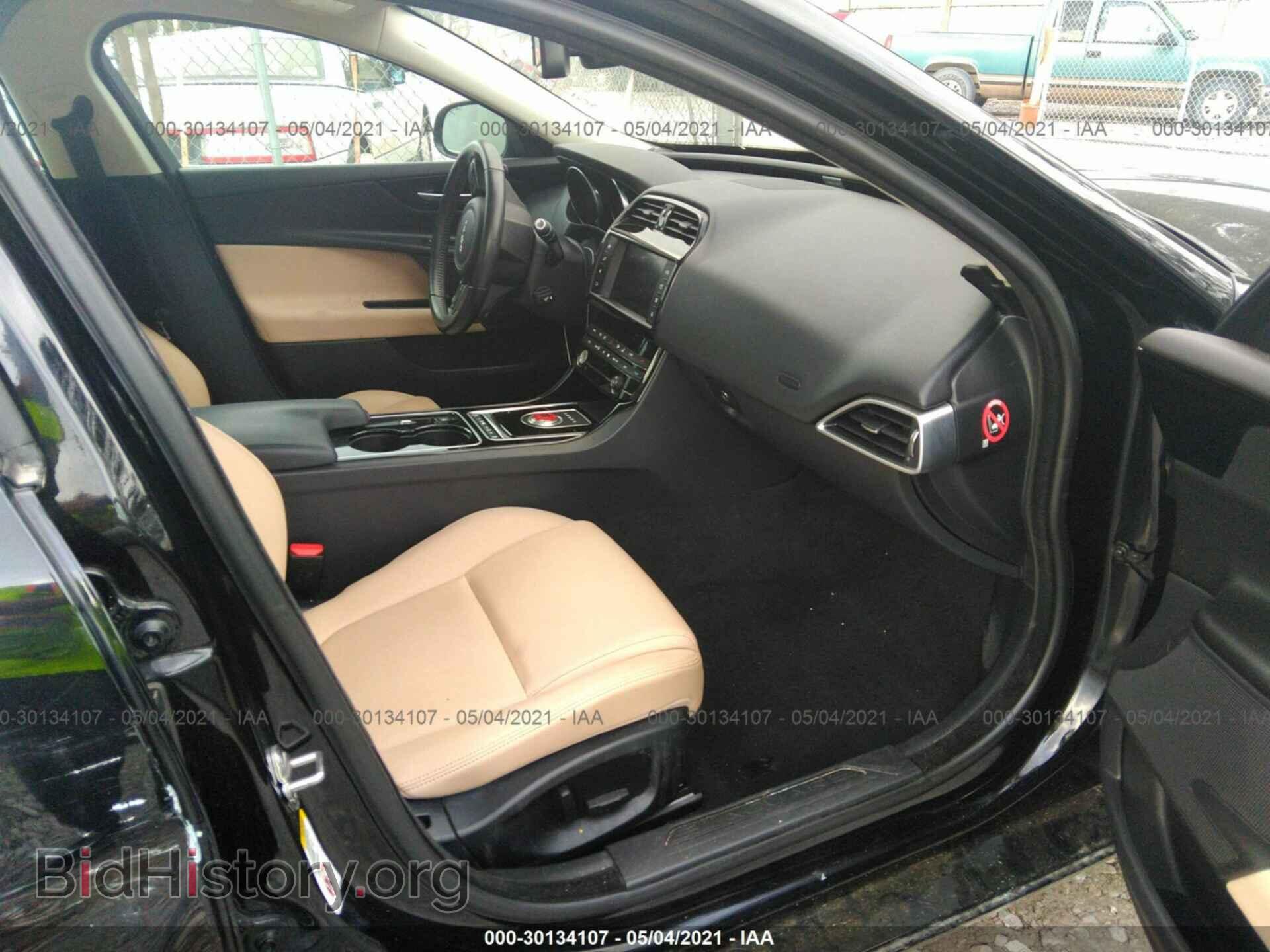 2017 JAGUAR XE - VIN: SAJAS4BNXHCP12249 - Фото 5