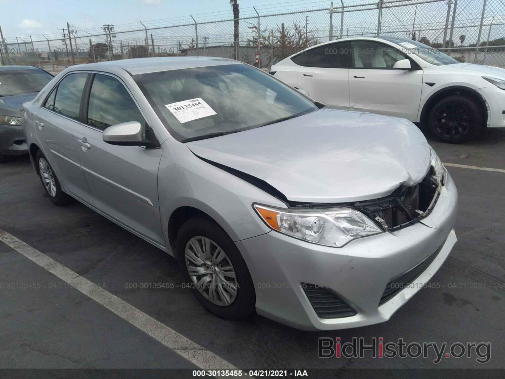 Photo 4T4BF1FK8ER375822 - TOYOTA CAMRY 2014