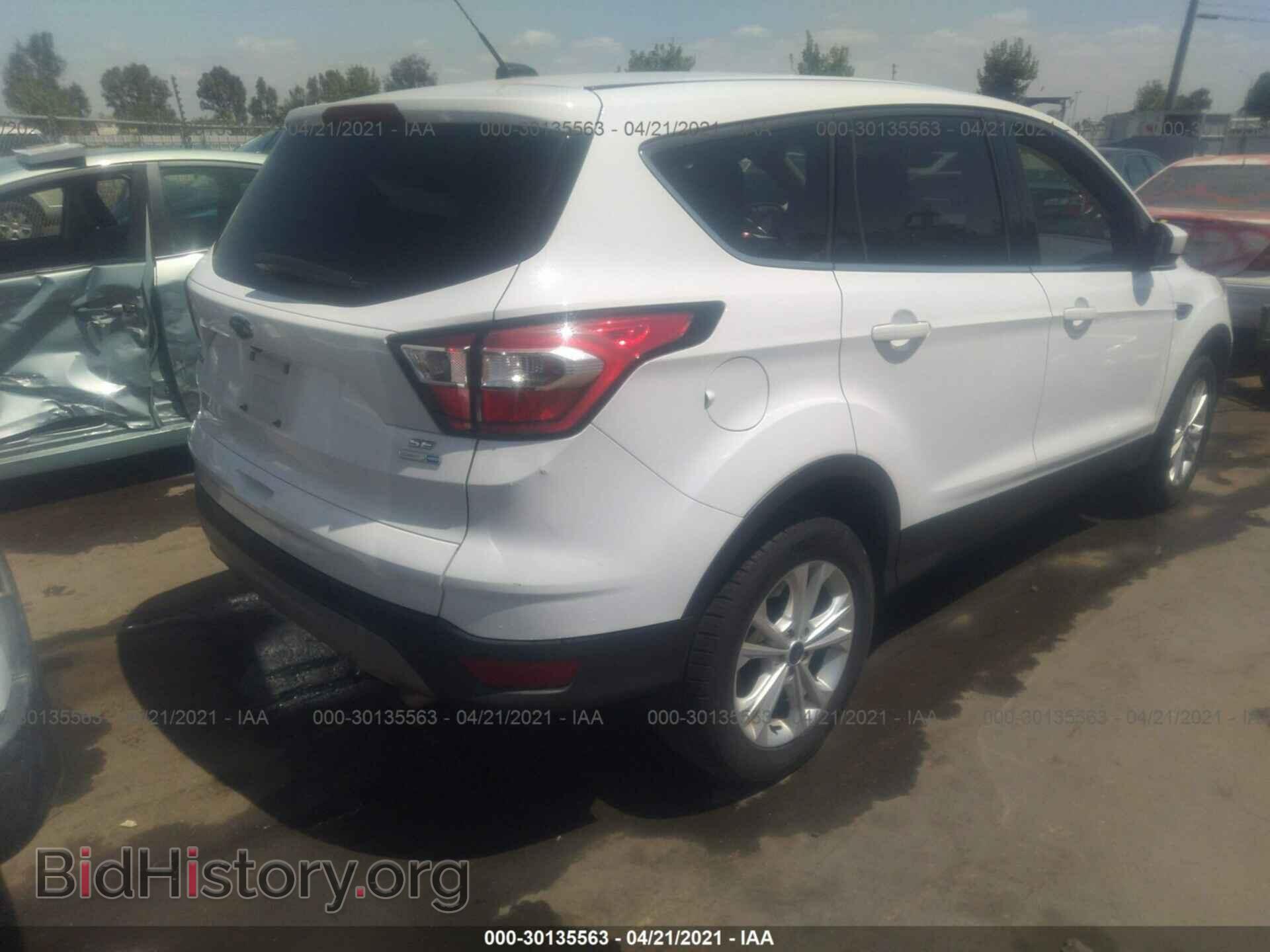 2017 FORD ESCAPE - VIN: 1FMCU9GD4HUD20680 - Photo 4