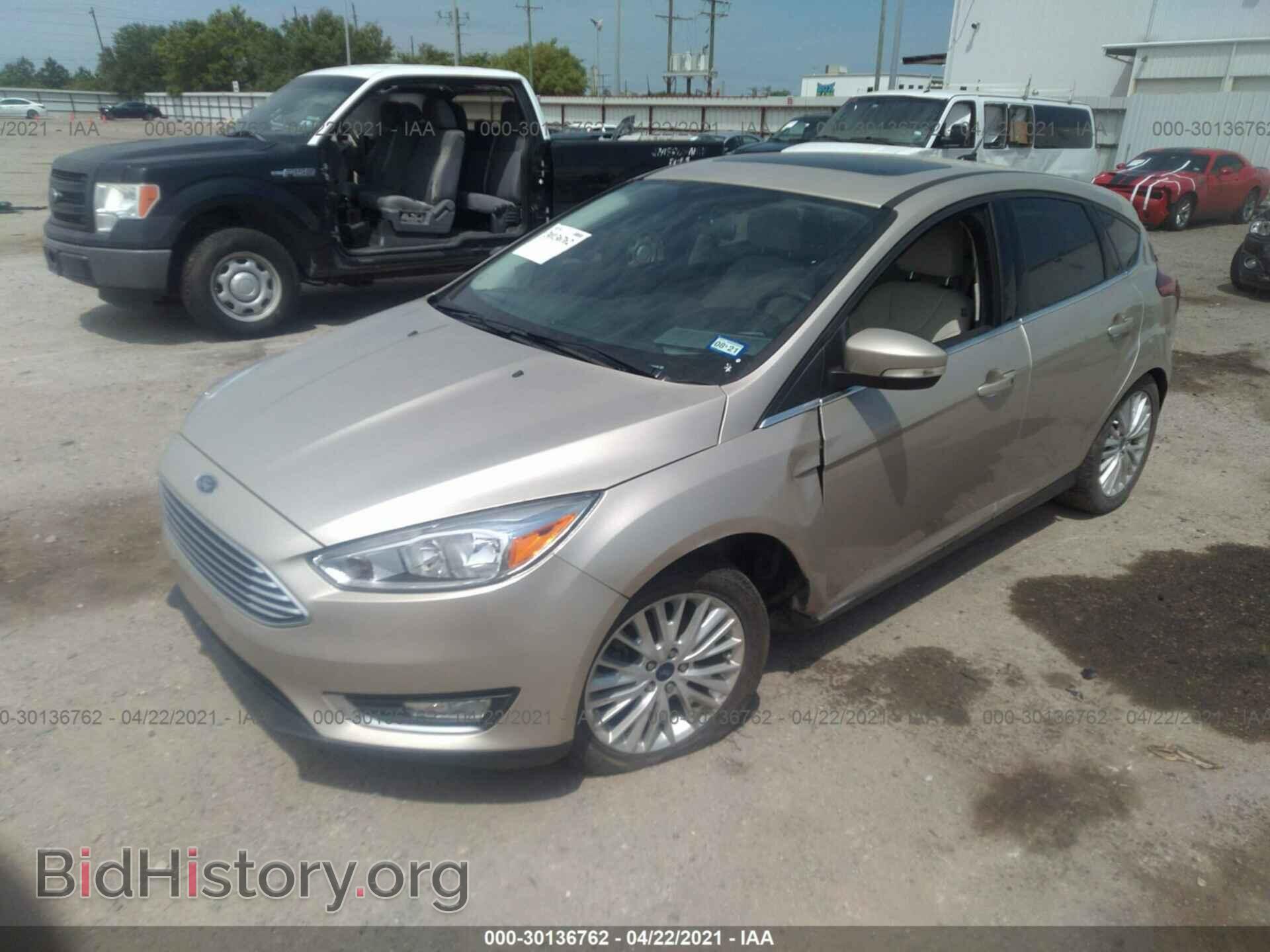 2017 FORD FOCUS - VIN: 1FADP3N28HL316139 - Фото 2