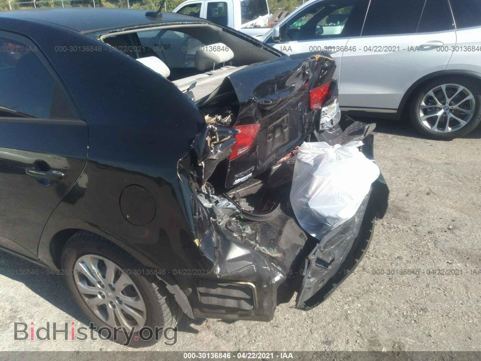 2011 KIA FORTE - VIN: KNAFT4A22B5456710 - Фото 6