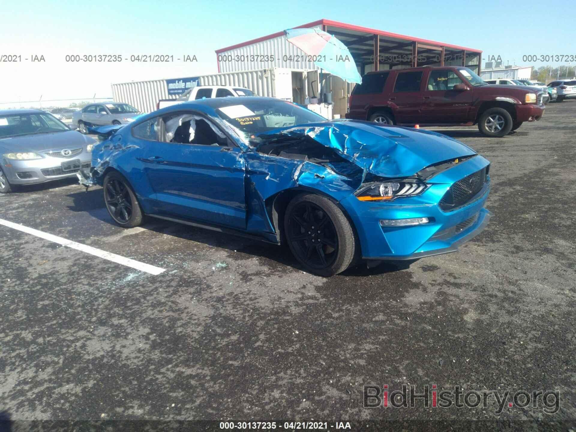 Photo 1FA6P8CF0L5148196 - FORD MUSTANG 2020