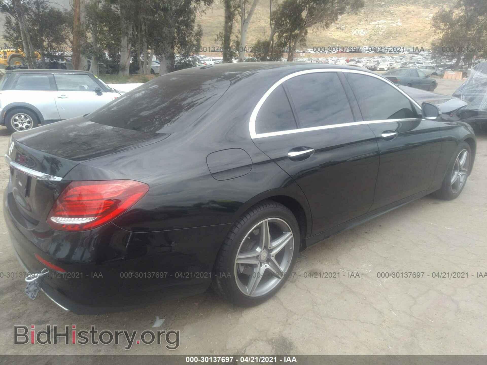 2017 MERCEDES-BENZ E-CLASS - VIN: WDDZF4JBXHA042703 - Photo 4