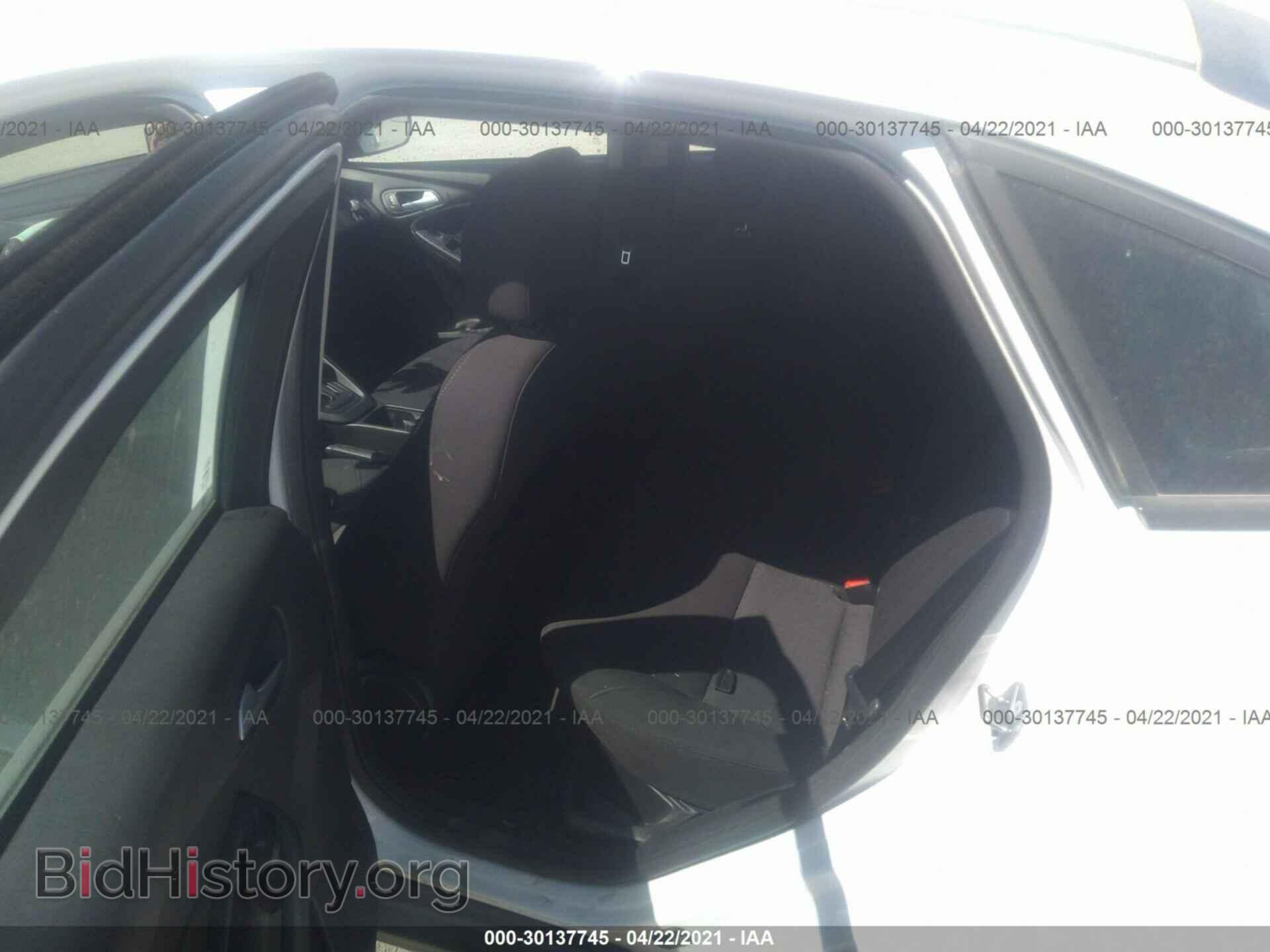 2016 FORD FOCUS - VIN: 1FADP3F27GL294499 - Фото 8