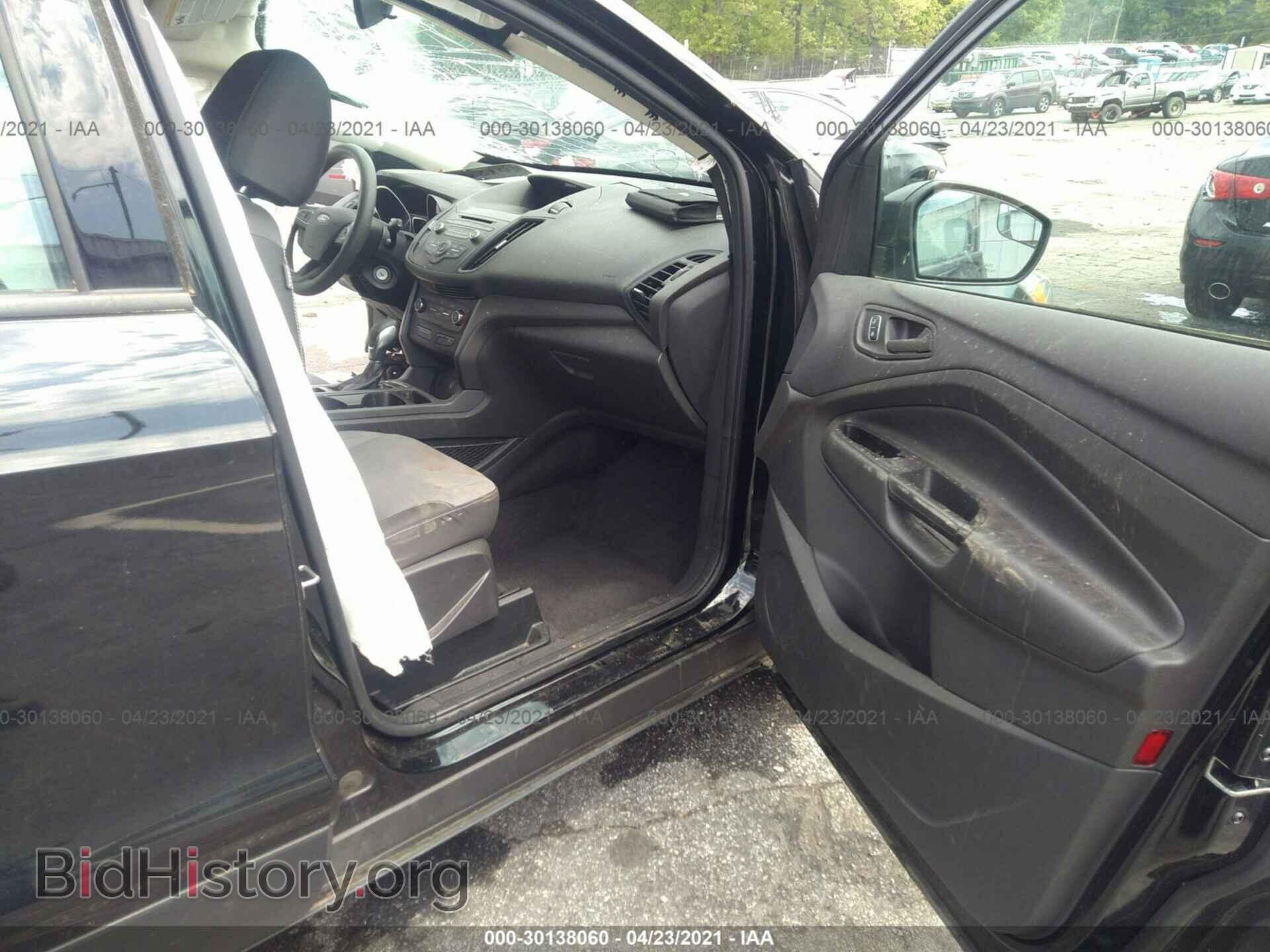 2017 FORD ESCAPE - VIN: 1FMCU0F78HUE84165 - Фото 5