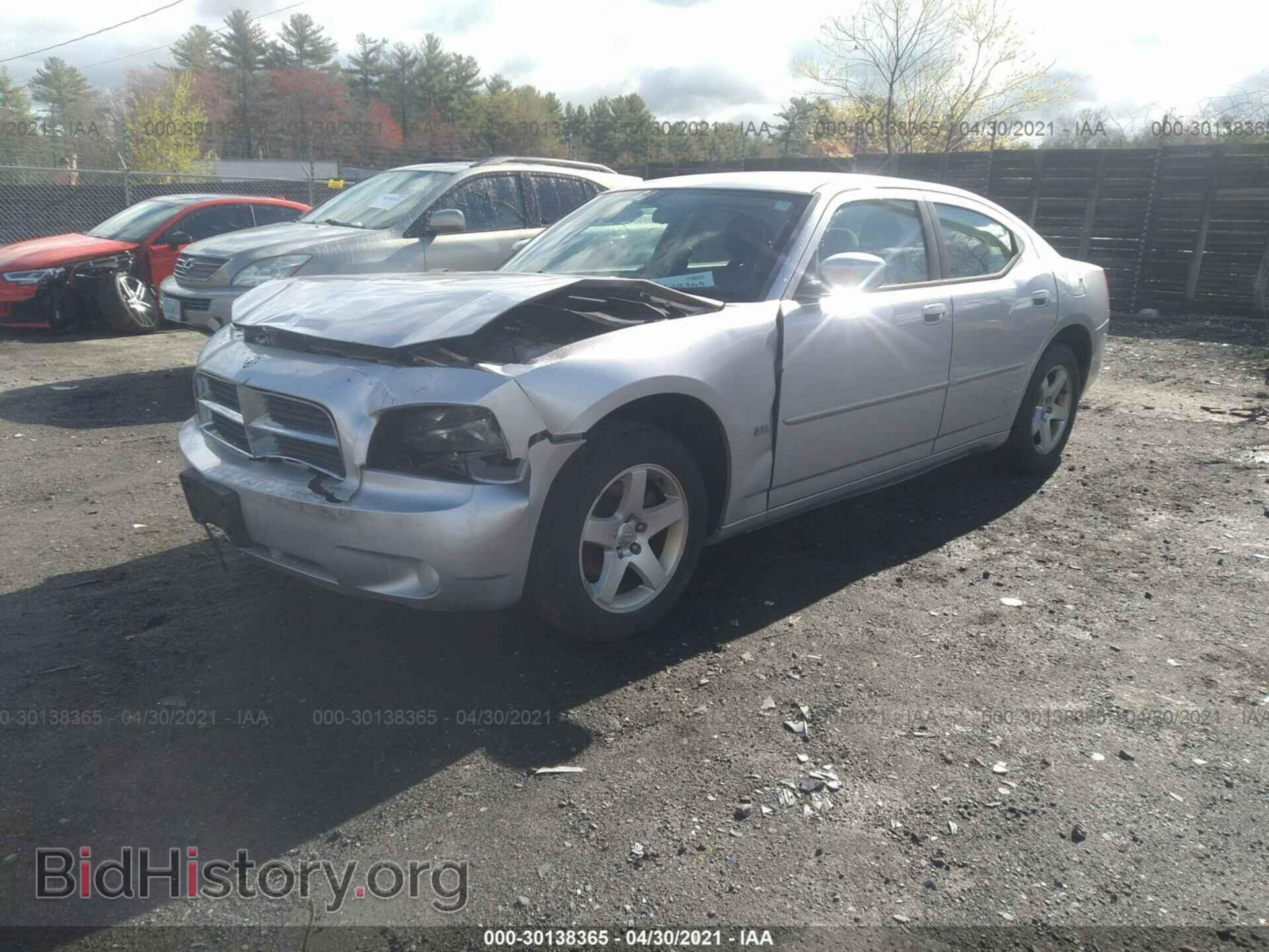 2010 DODGE CHARGER - VIN: 2B3CA3CV0AH231577 - Фото 2