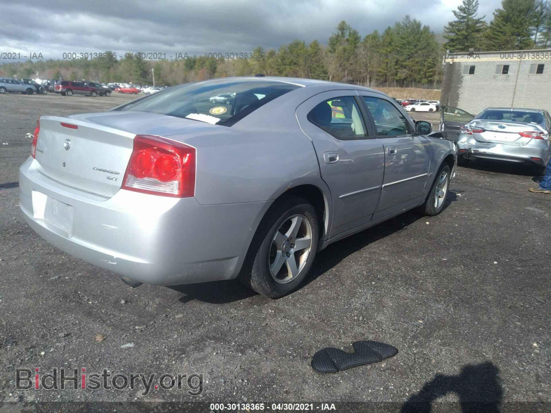 2010 DODGE CHARGER - VIN: 2B3CA3CV0AH231577 - Фото 4