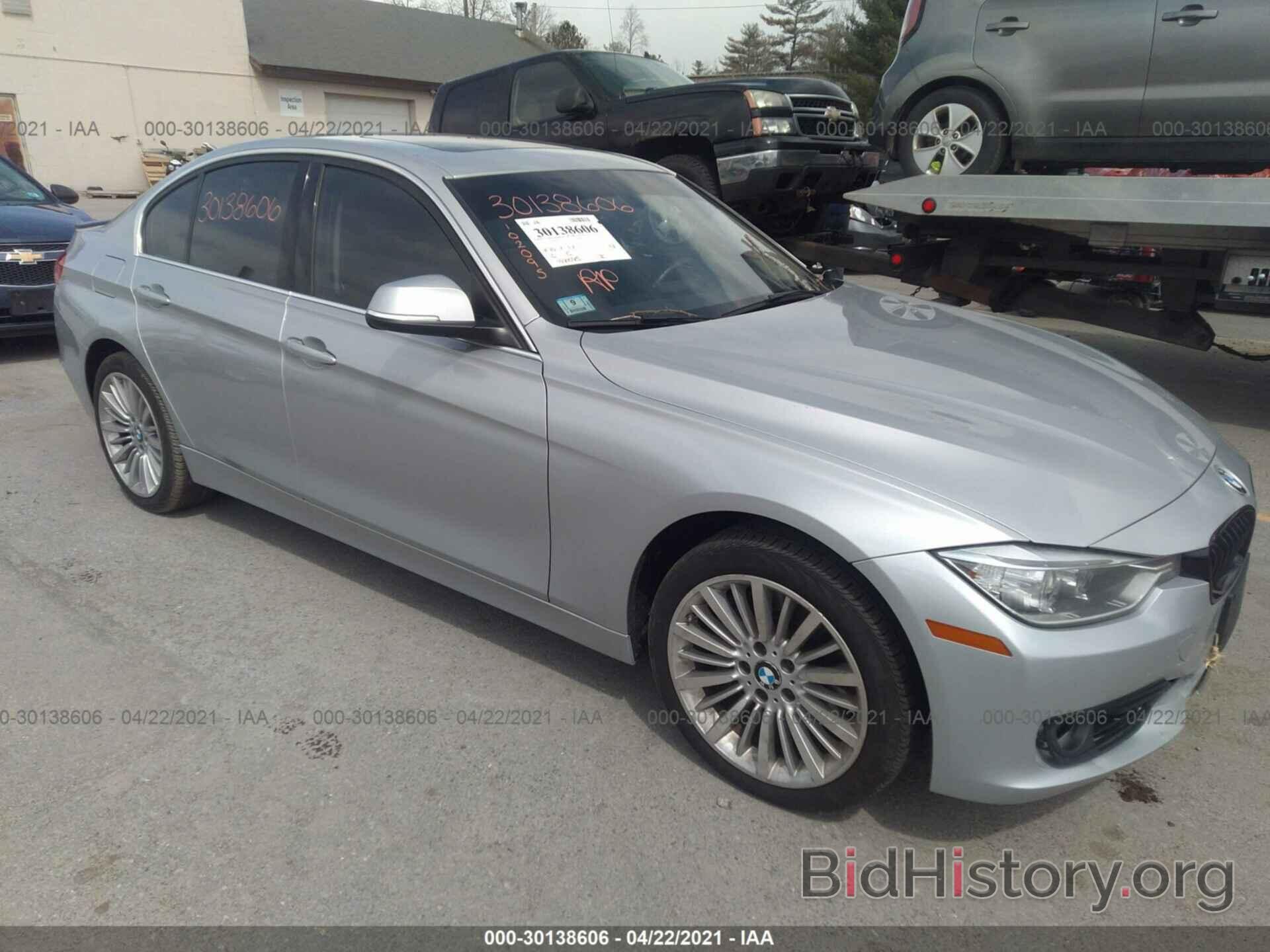 Photo WBA3B9C51DF140870 - BMW 3 SERIES 2013