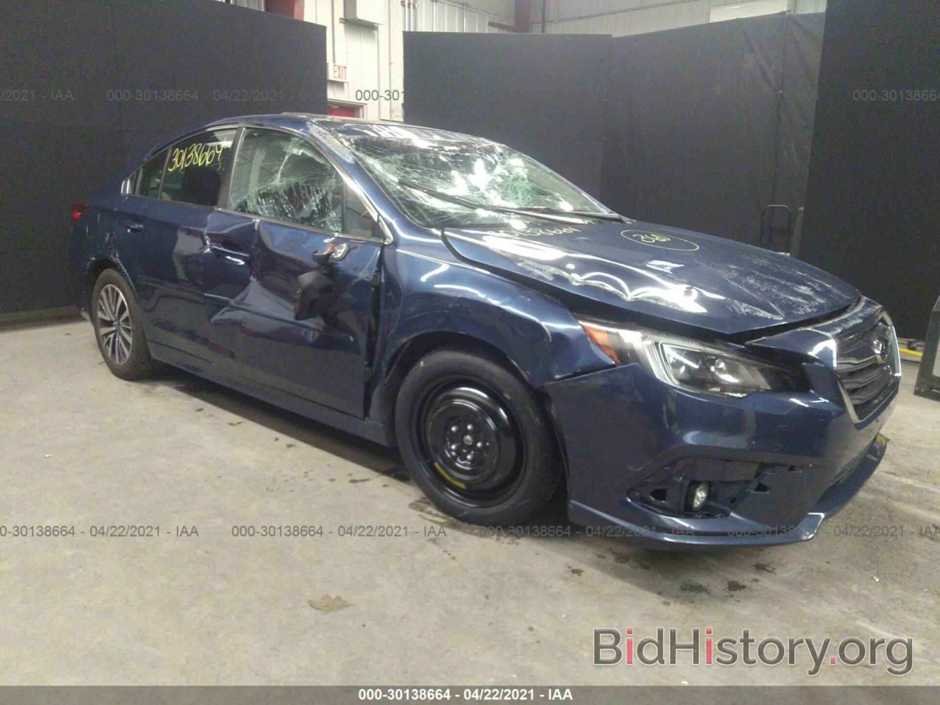 Photo 4S3BNAH60K3036670 - SUBARU LEGACY 2019