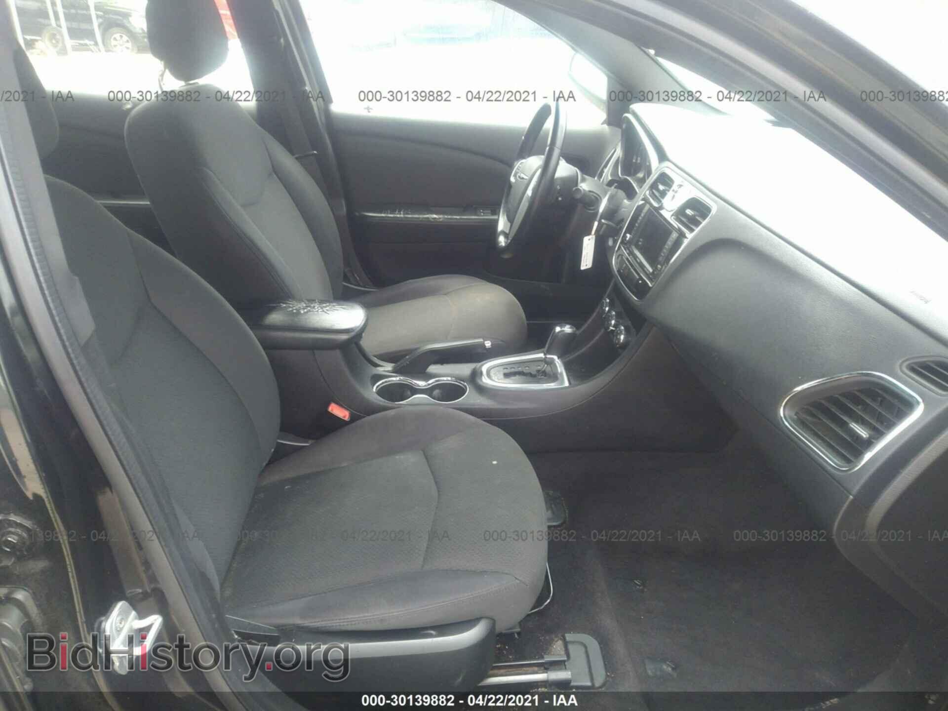 2012 CHRYSLER 200 - VIN: 1C3CCBBB1CN172936 - Фото 5