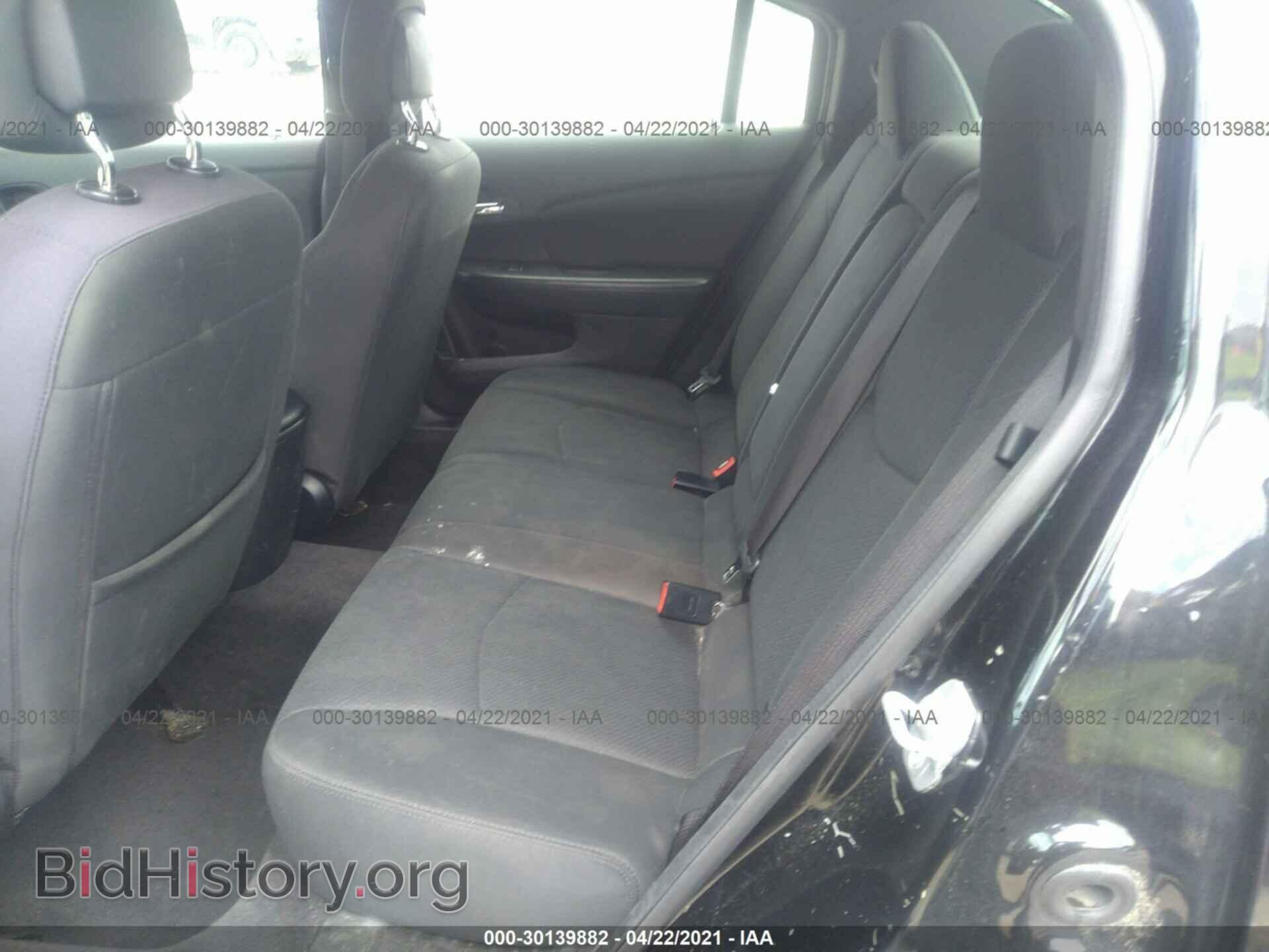 2012 CHRYSLER 200 - VIN: 1C3CCBBB1CN172936 - Фото 8