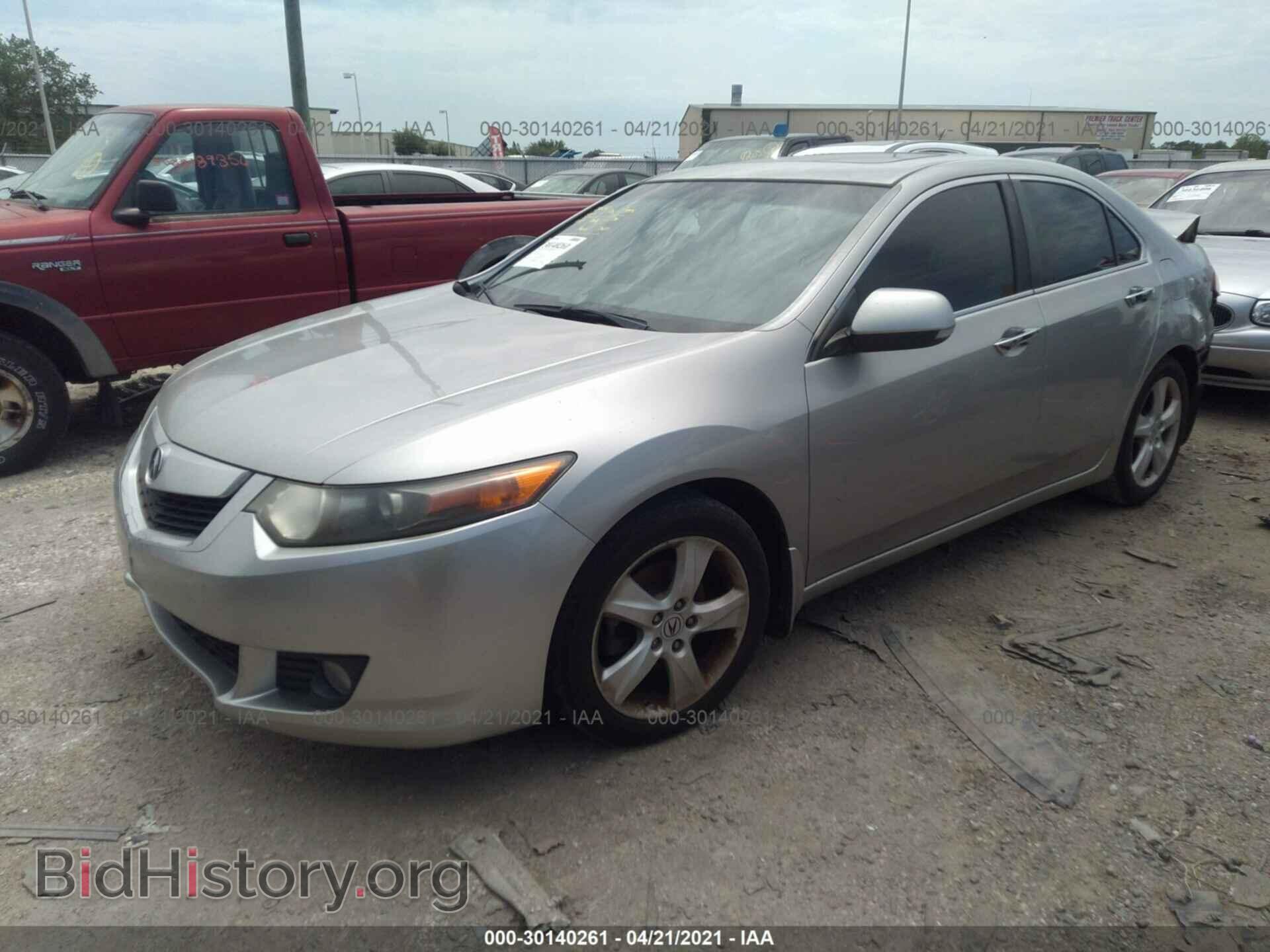 2010 ACURA TSX - VIN: JH4CU2F61AC015131 - Фото 2