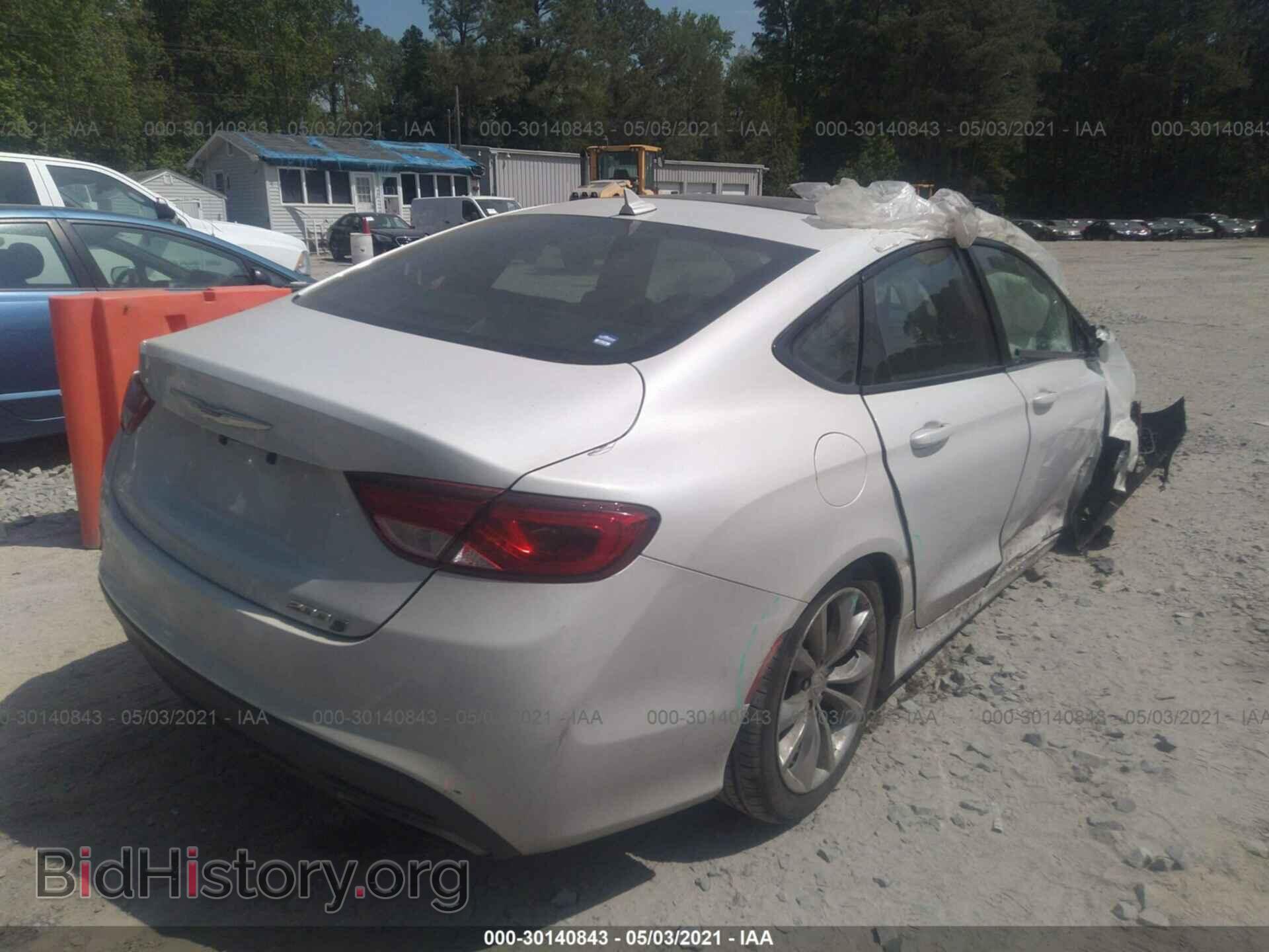 2015 CHRYSLER 200 - VIN: 1C3CCCBB1FN668944 - Photo 4